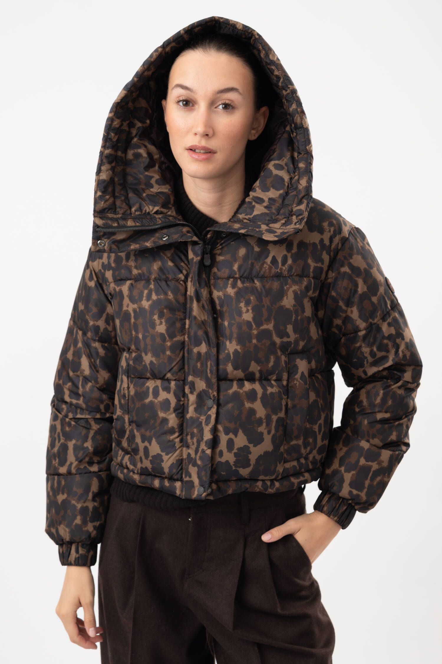 Gemusterte Steppjacke RHIANNON in Braun Gemusterte Steppjacke RHIANNON in Braun