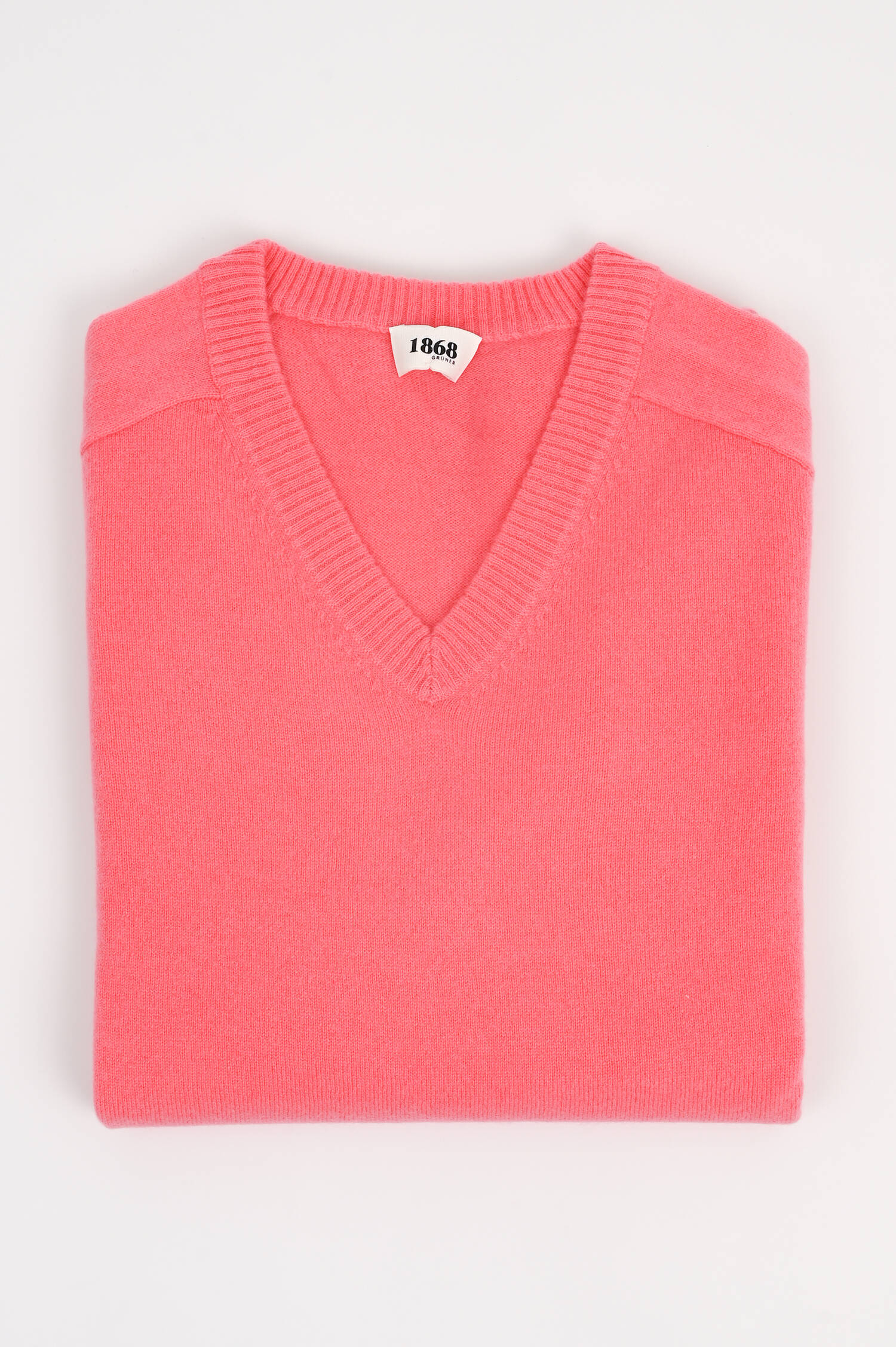 Cashmere V-Neck Pullover in Korall