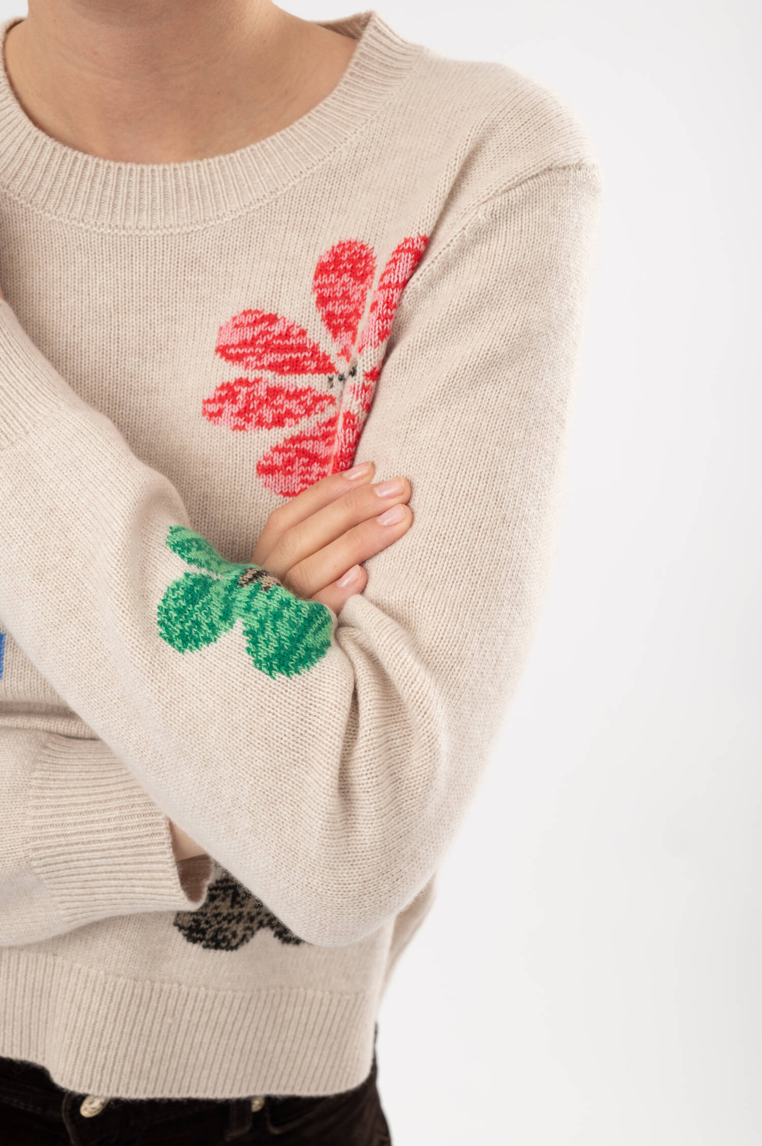 Woll-Cashmere-Pullover mit Blumen-Details in Beige Woll-Cashmere-Pullover mit Blumen-Details in Beige