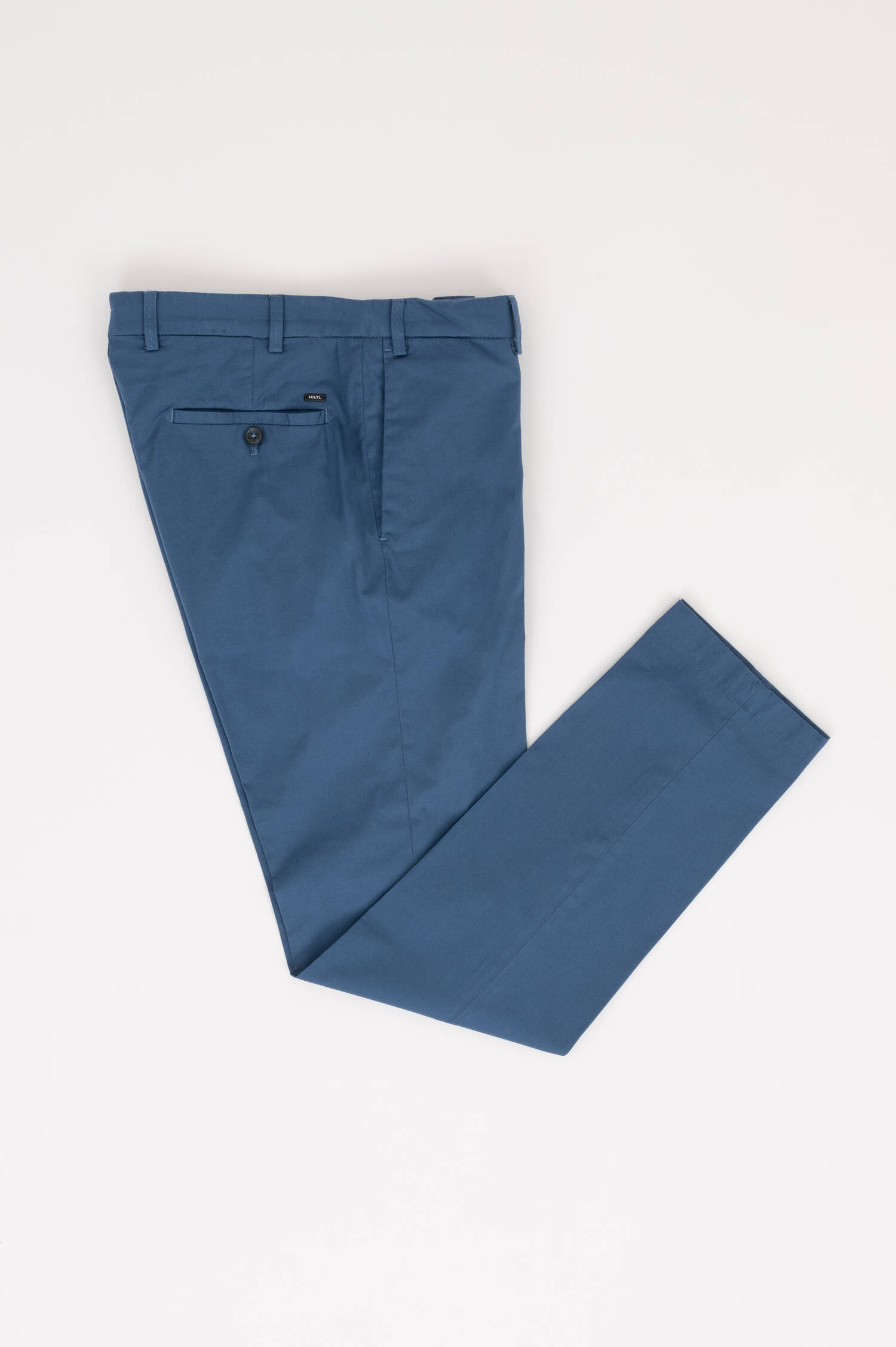 Leichte Chino TILO in Blau