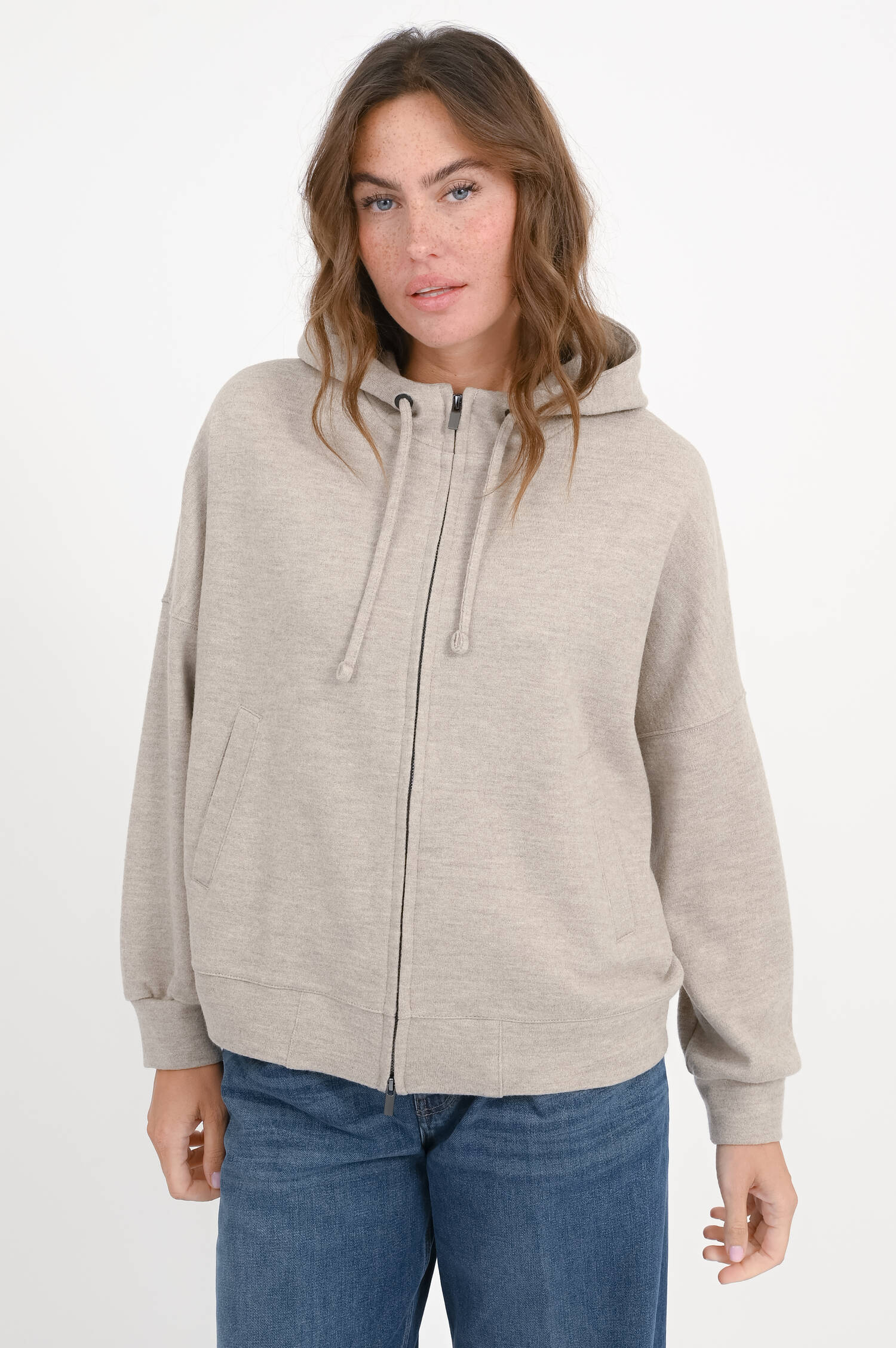 Sweatshirt-Jacke aus Wolle in Sandy Beige Sweatshirt-Jacke aus Wolle in Sandy Beige