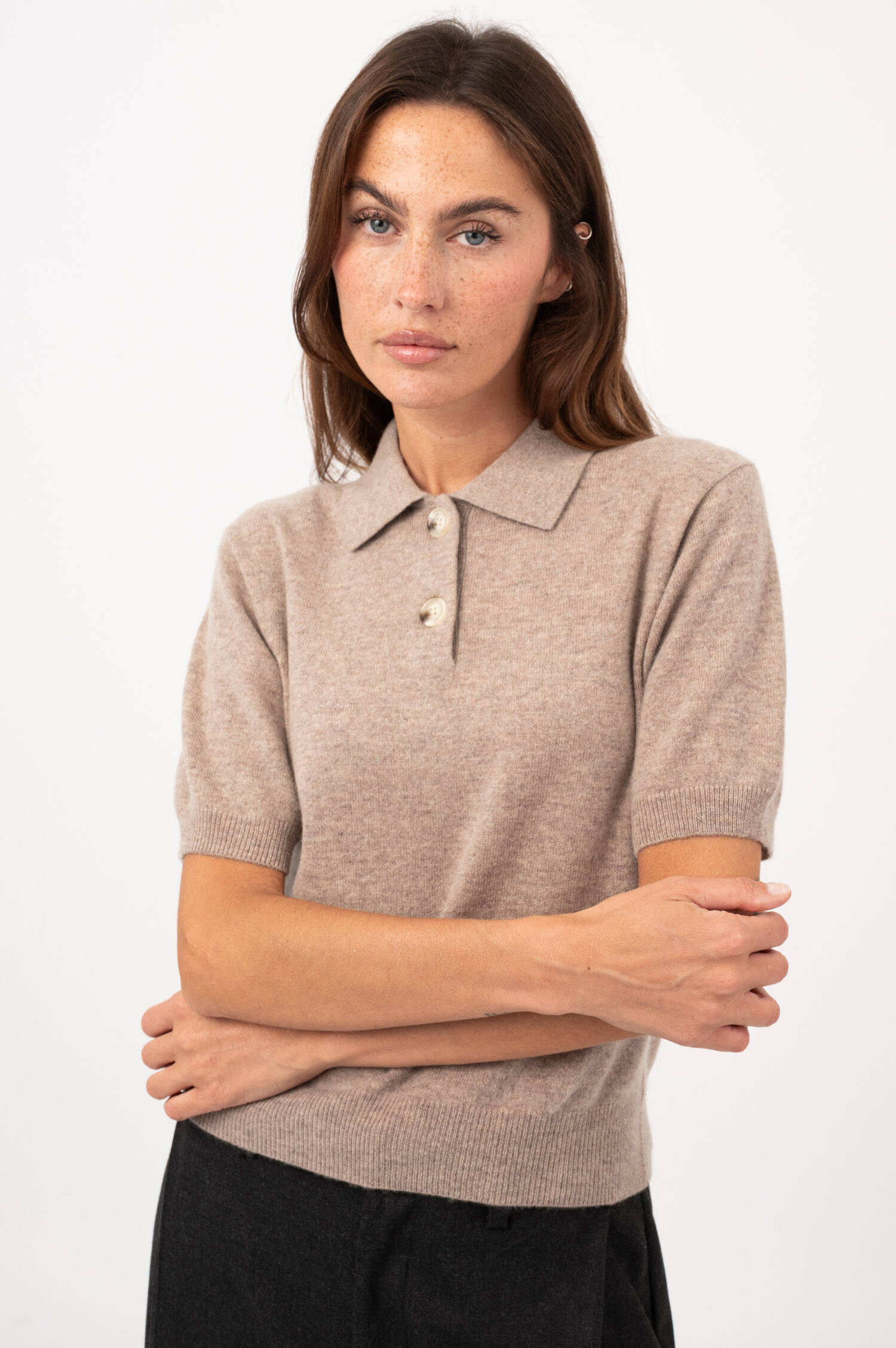 Cashmere-Polo-Pullover in Beige Cashmere-Polo-Pullover in Beige