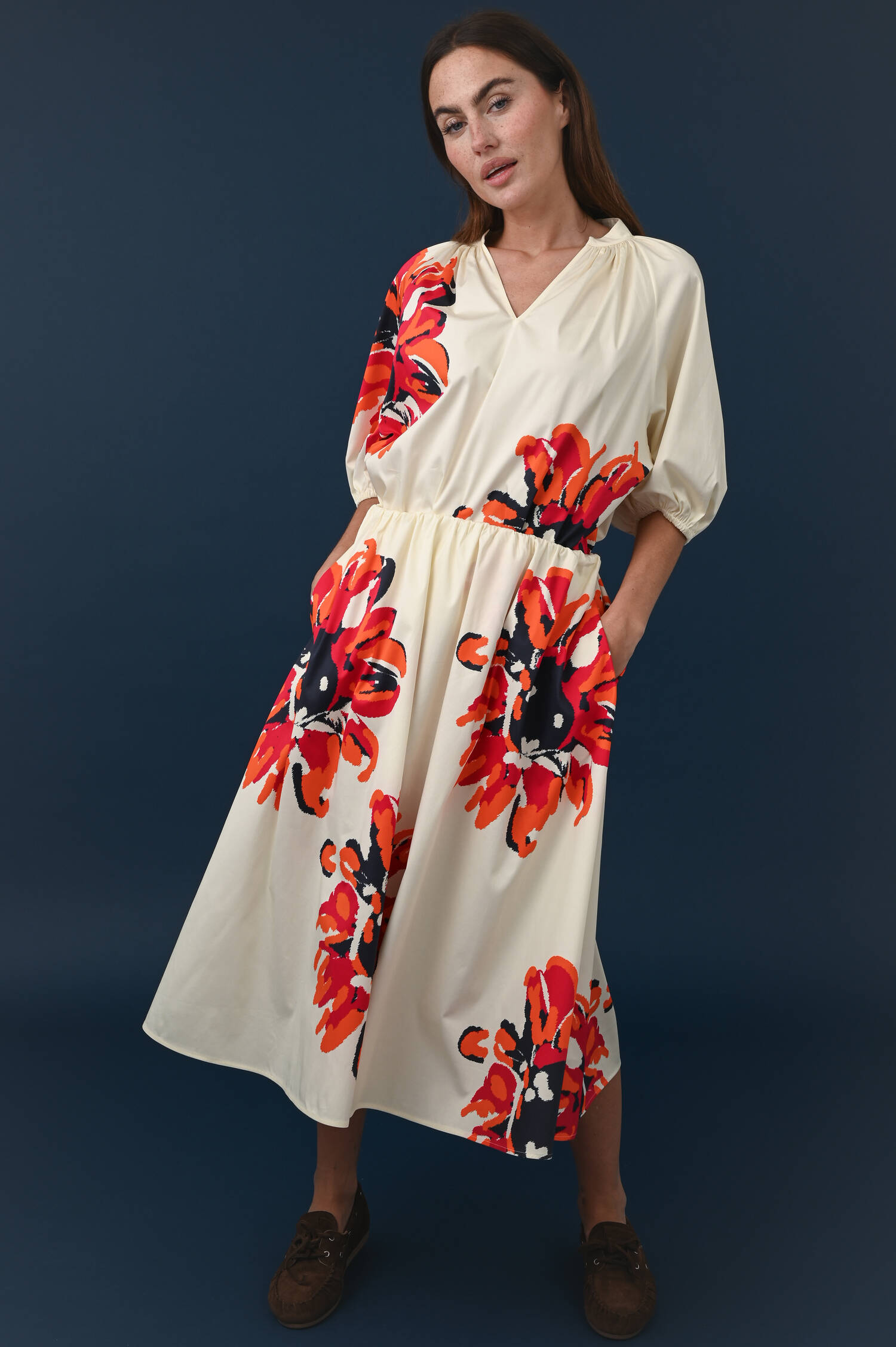 Blumenrock in Beige/Rot/Orange Blumenrock in Beige/Rot/Orange