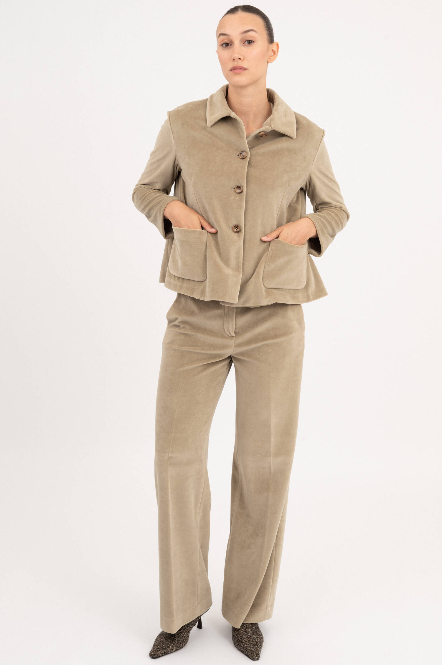 Samtjacke in Beige