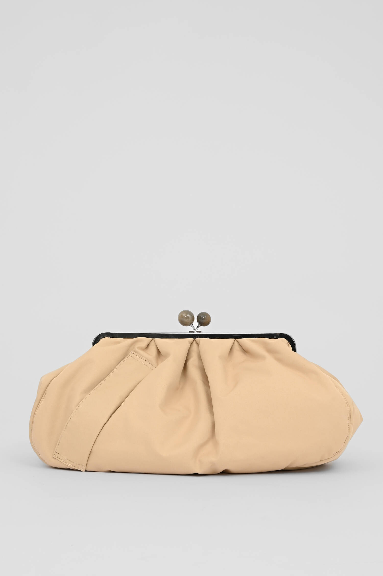 Große Clutch PIO in Beige