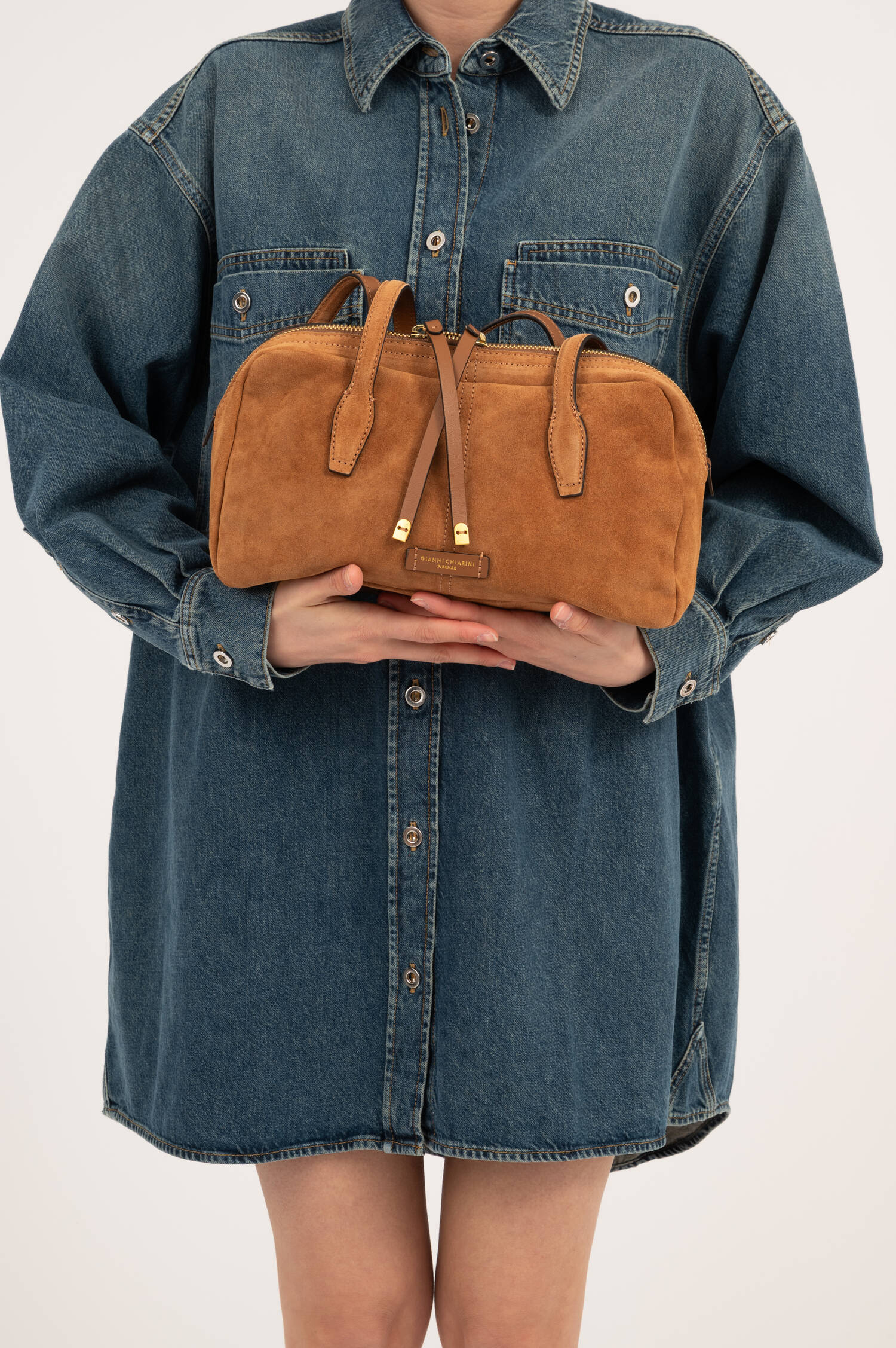 Veloursleder Bowling Bag ARYNA in Camel