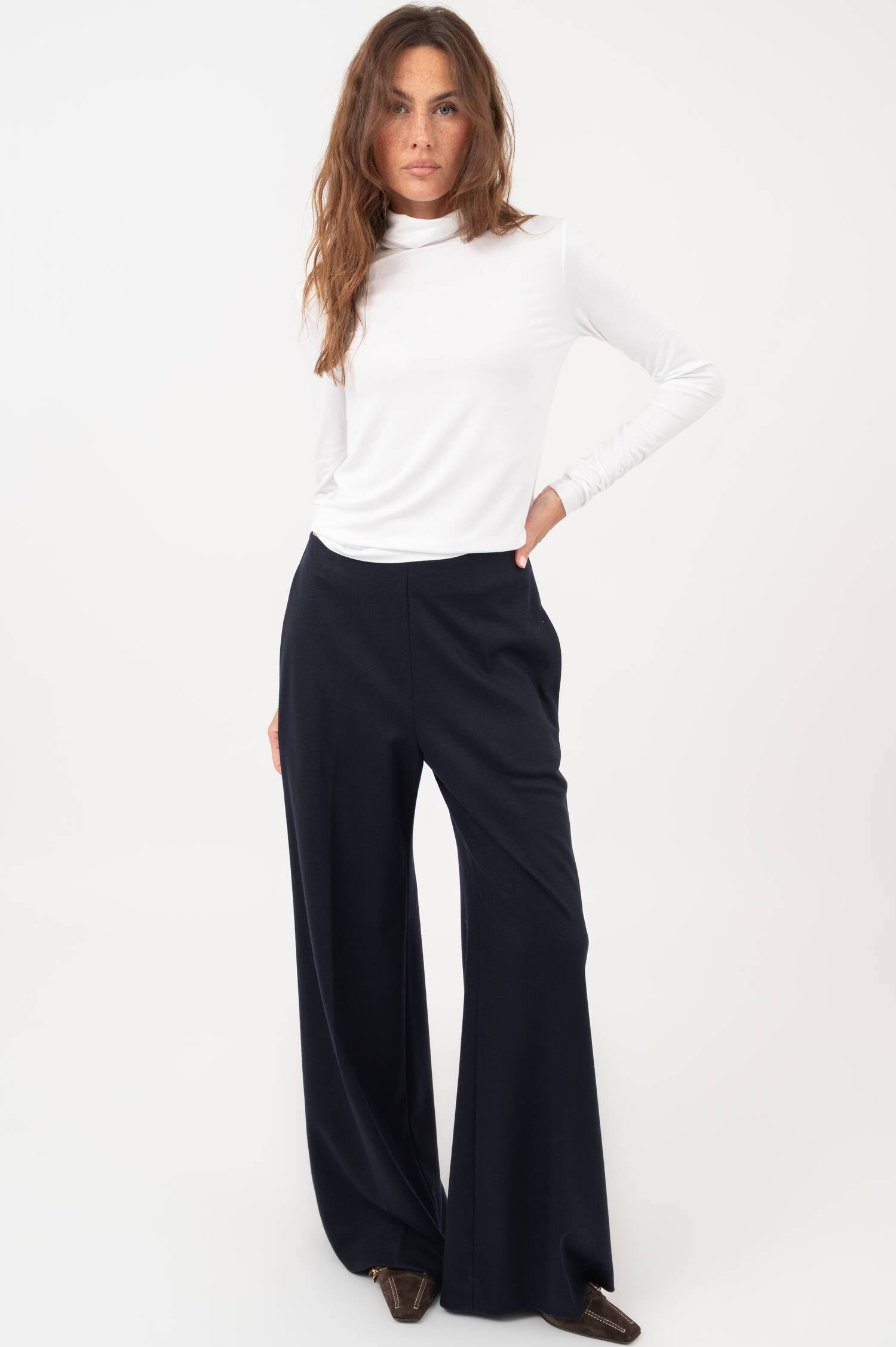 Weite Wollhose in Navy Weite Wollhose in Navy