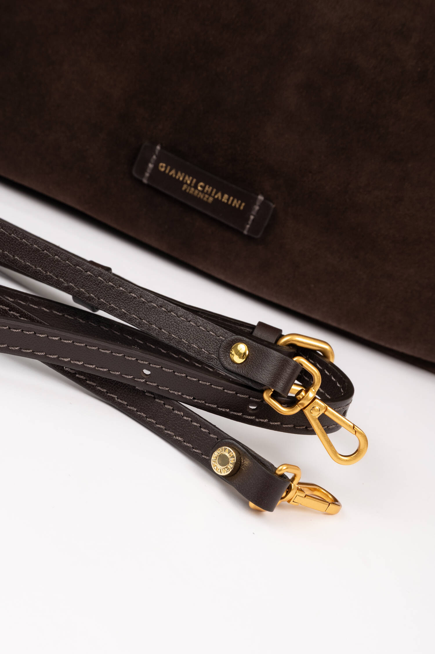 Veloursleder Pouch NORA in Mokka Veloursleder Pouch NORA in Mokka