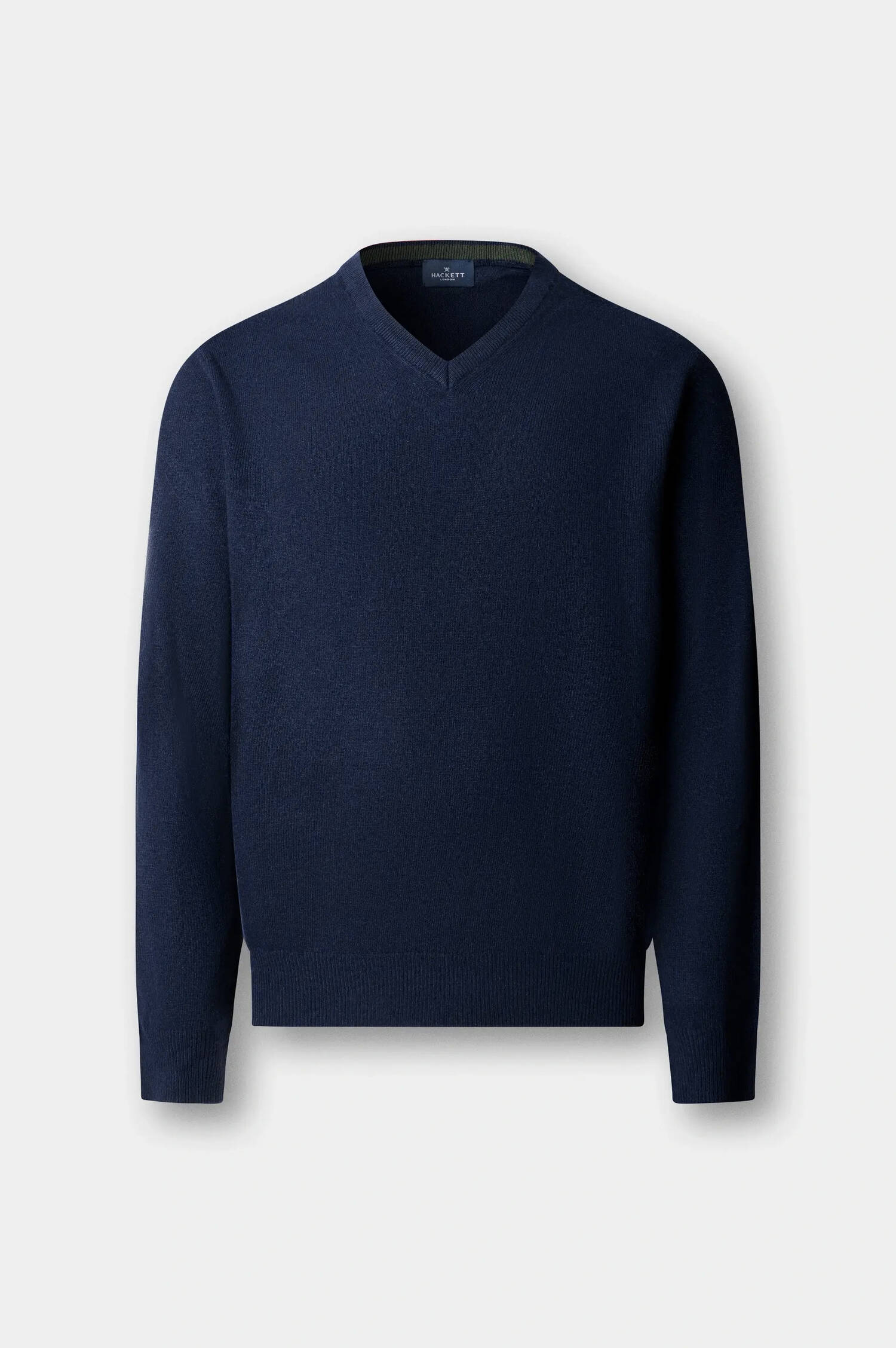 V-Neck Pullover in Navy V-Neck Pullover in Navy