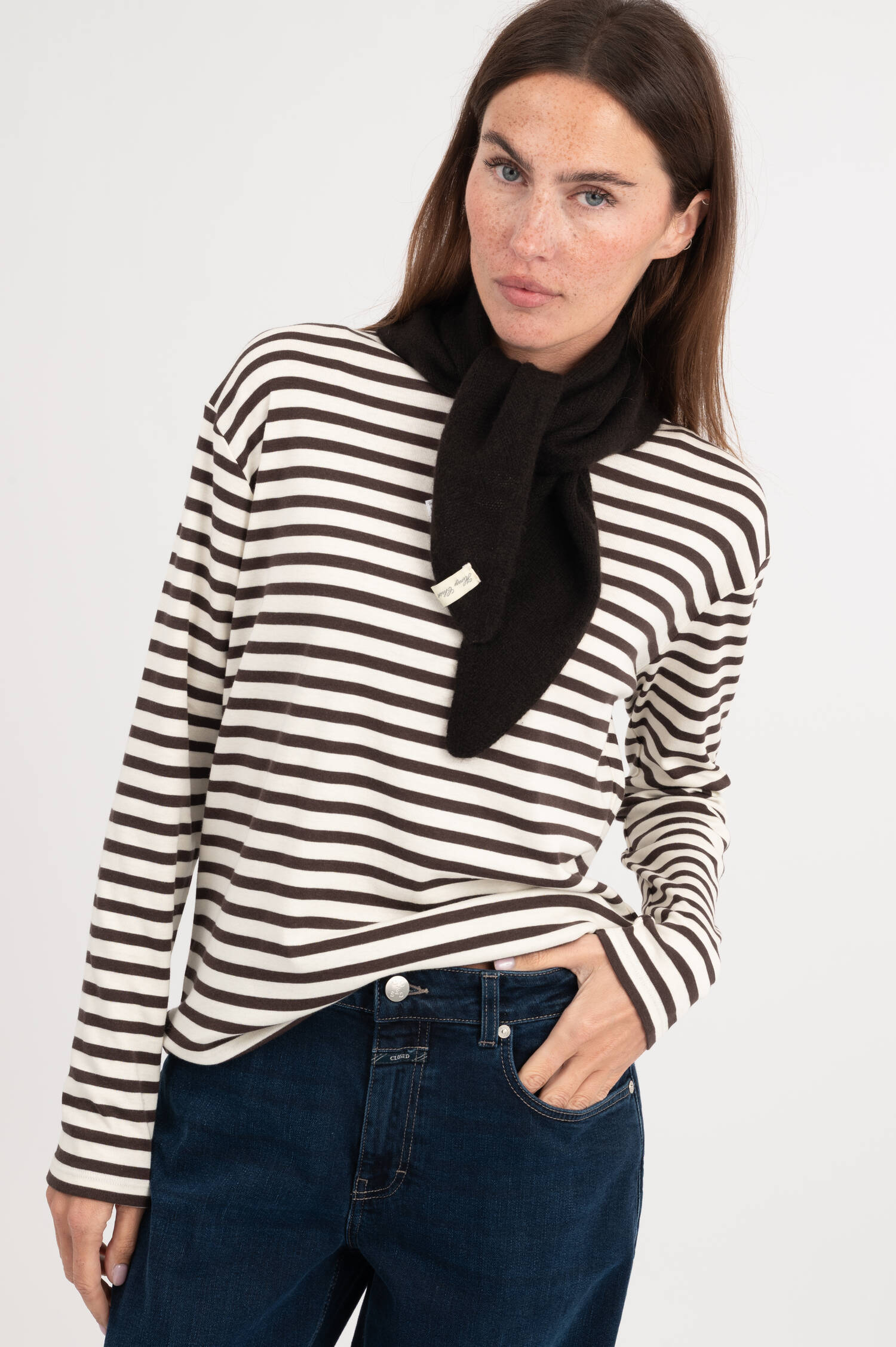 Cashmere Schal in Dunkelbraun Cashmere Schal in Dunkelbraun