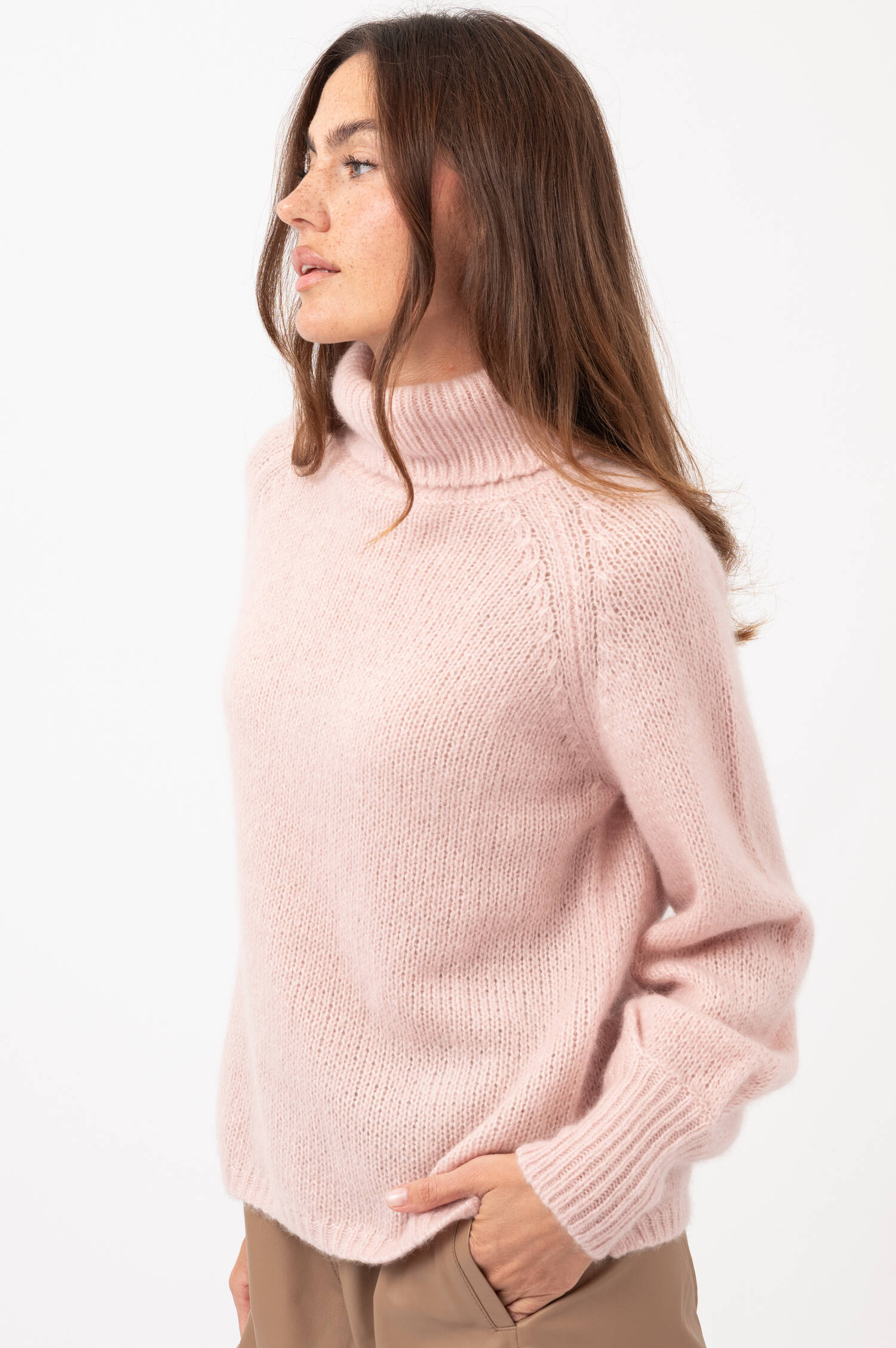 Cashmere-Seiden-Rollkragenpullover in Rosa