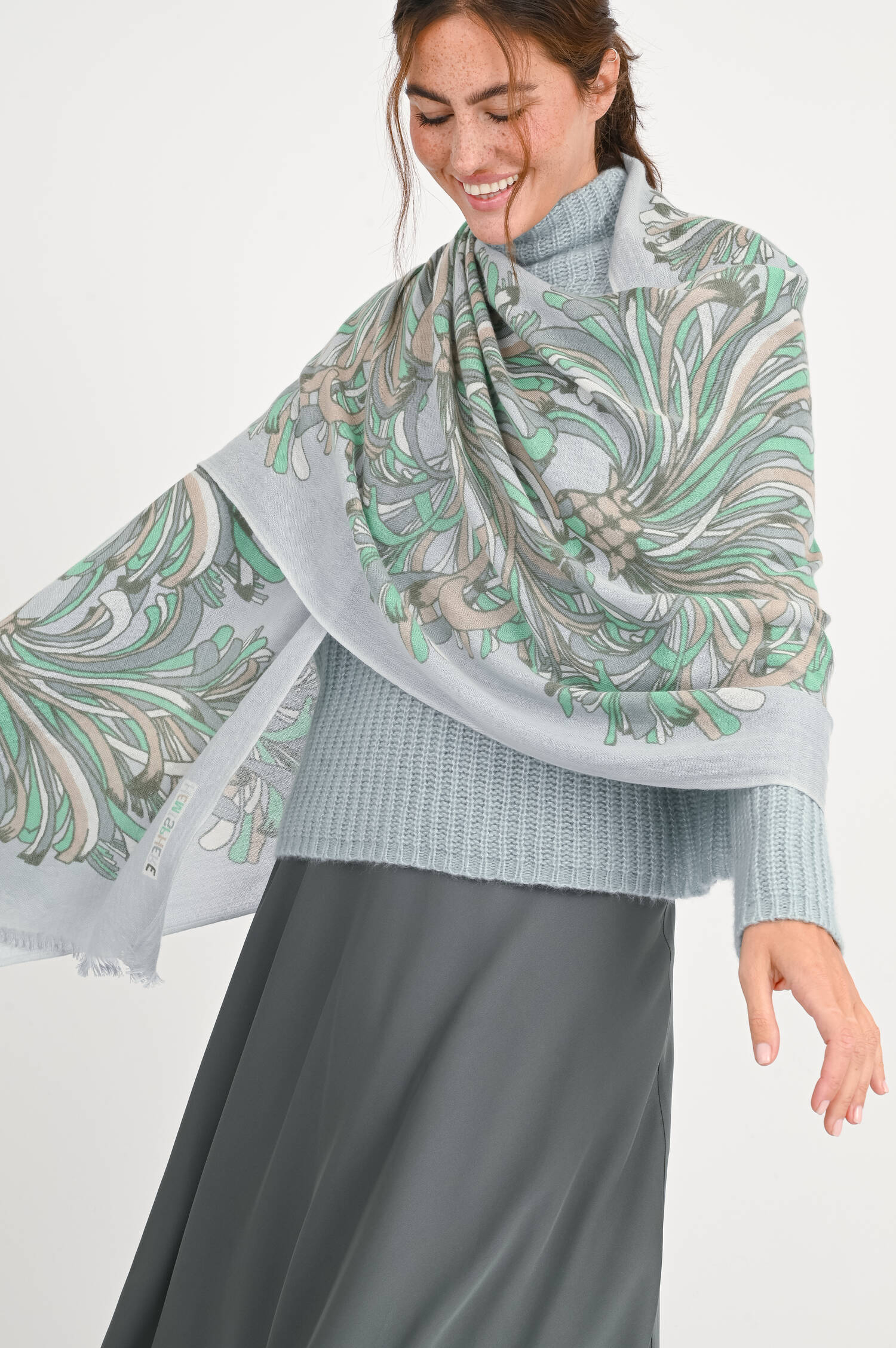 Schal LIMBA aus Cashmere in Grau/Grün Schal LIMBA aus Cashmere in Grau/Grün