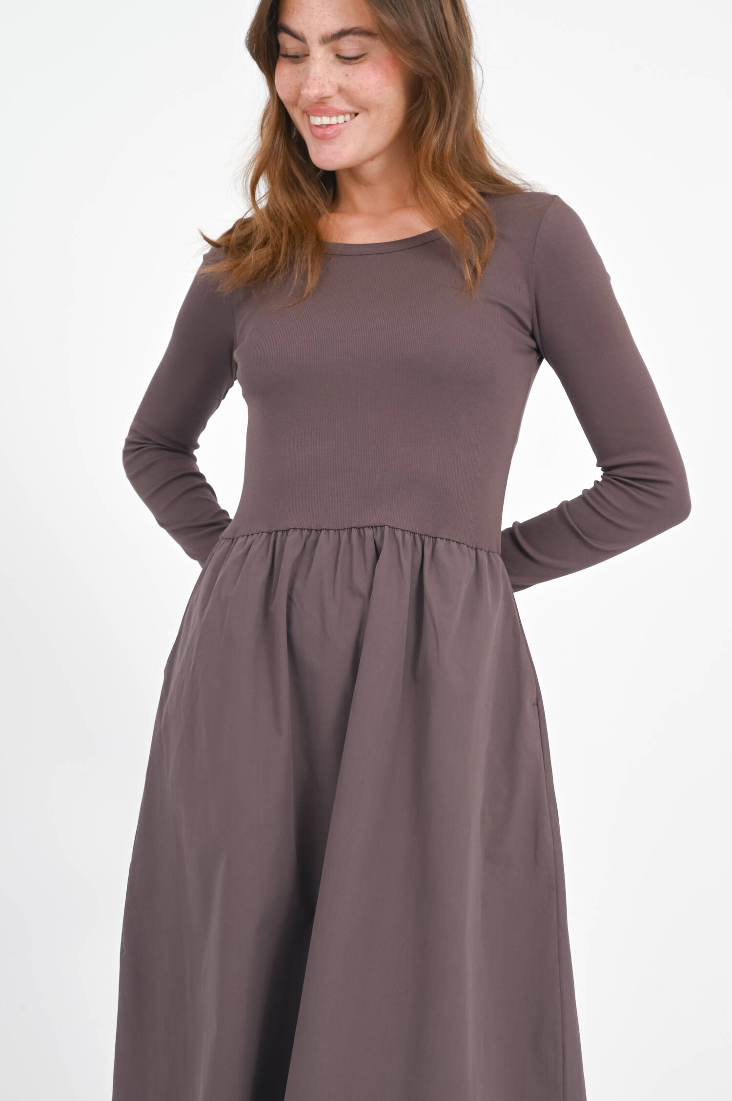 Langarm Kleid in Chocolate