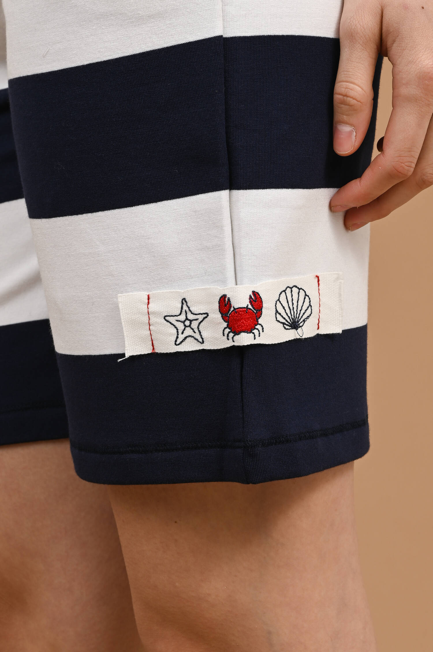 Bermuda Sweathose in Blau/Weiß gestreift