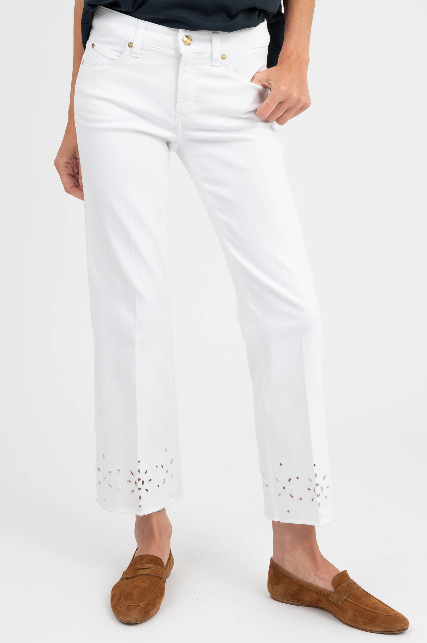 Stretchjeans mit Floraler Lochstickerei in Weiß