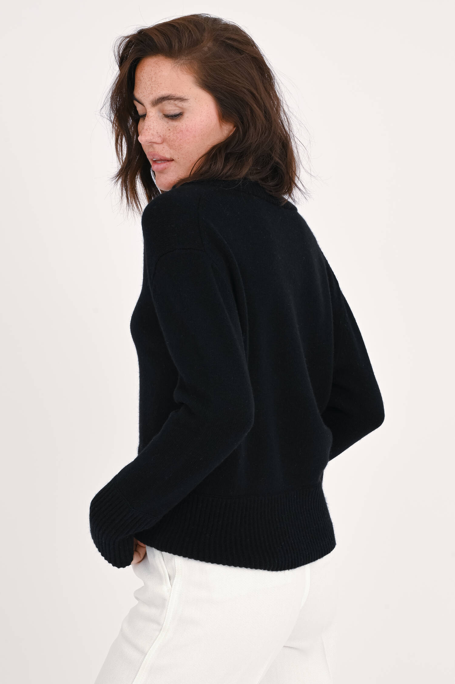 Pullover aus Cashmere-Mix in Schwarz