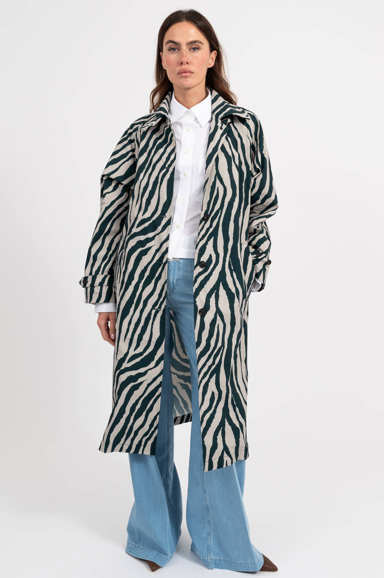 Mantel DANIELLE mit Zebra-Streifen Print in Grün