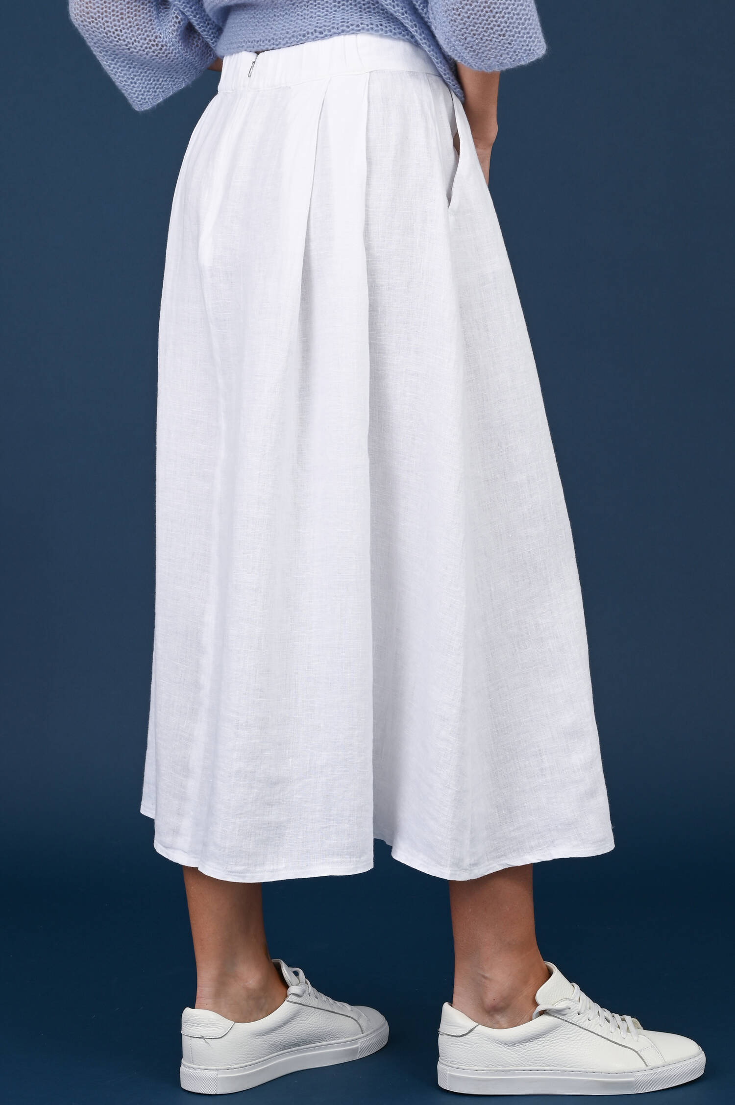 Midi-Leinenrock in Weiß