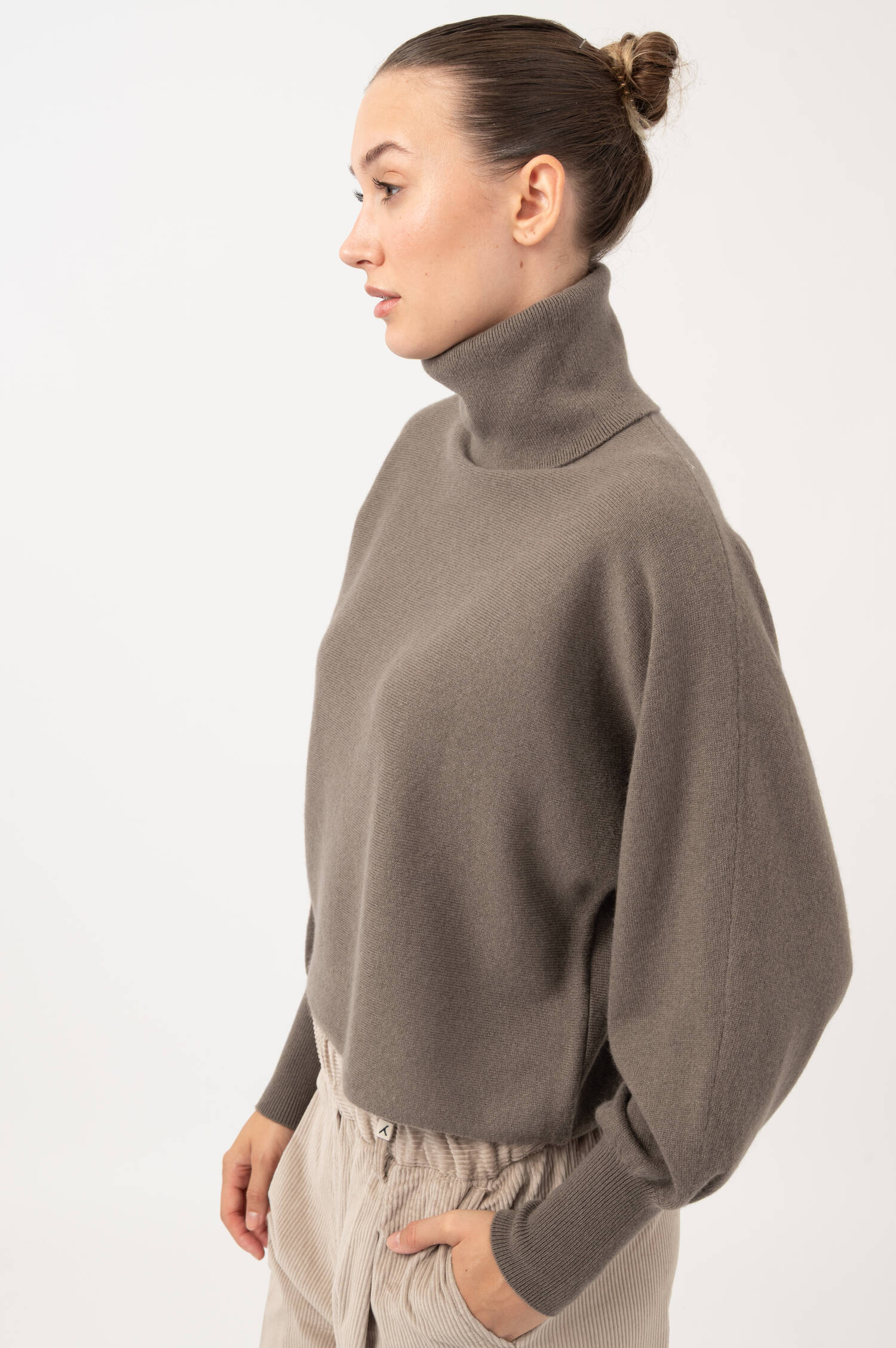 Woll-Cashmere Rollkragen Pullover in Taupe Woll-Cashmere Rollkragen Pullover in Taupe