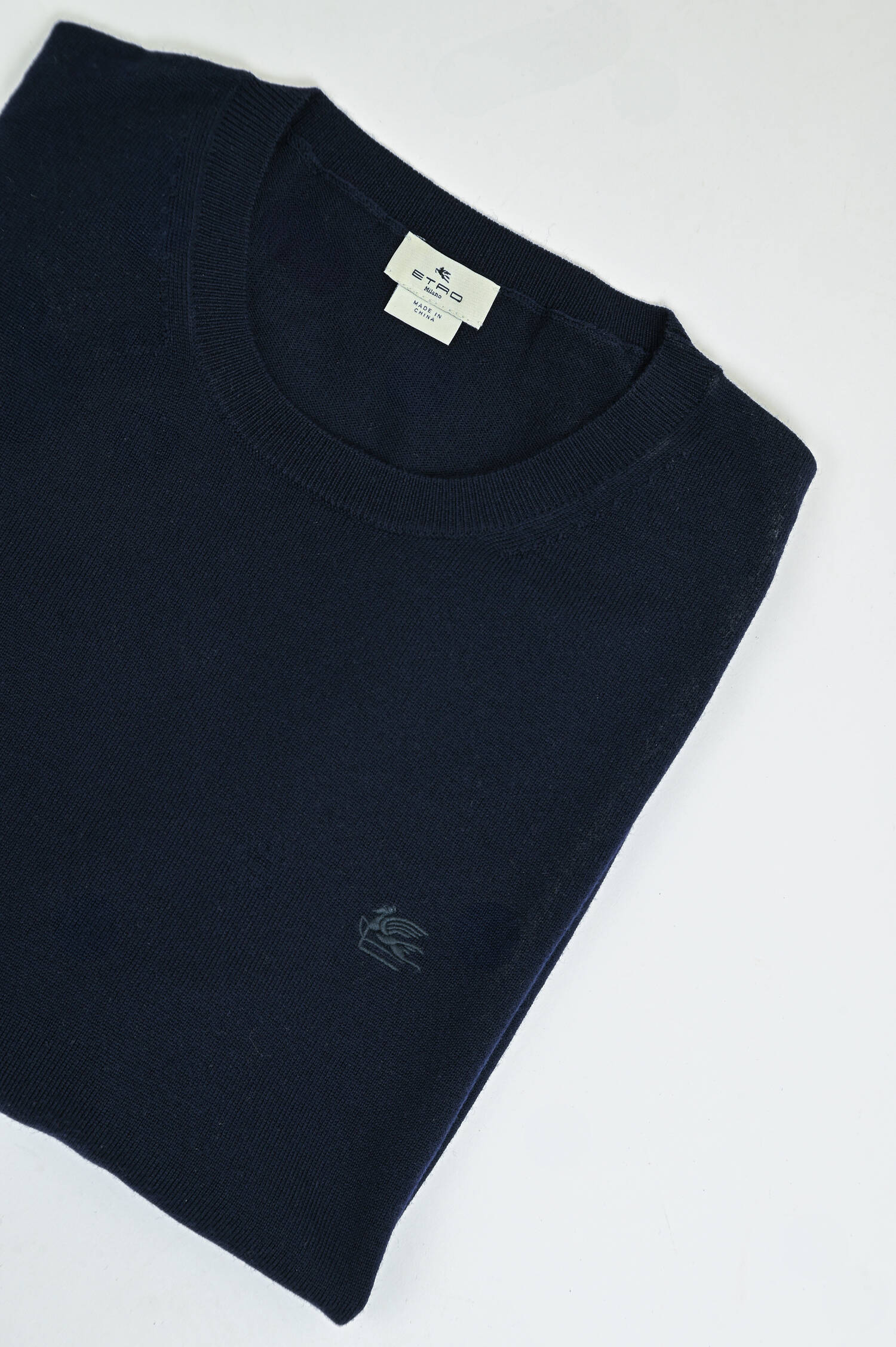 Pullover aus Wolle in Dunkelblau Pullover aus Wolle in Dunkelblau