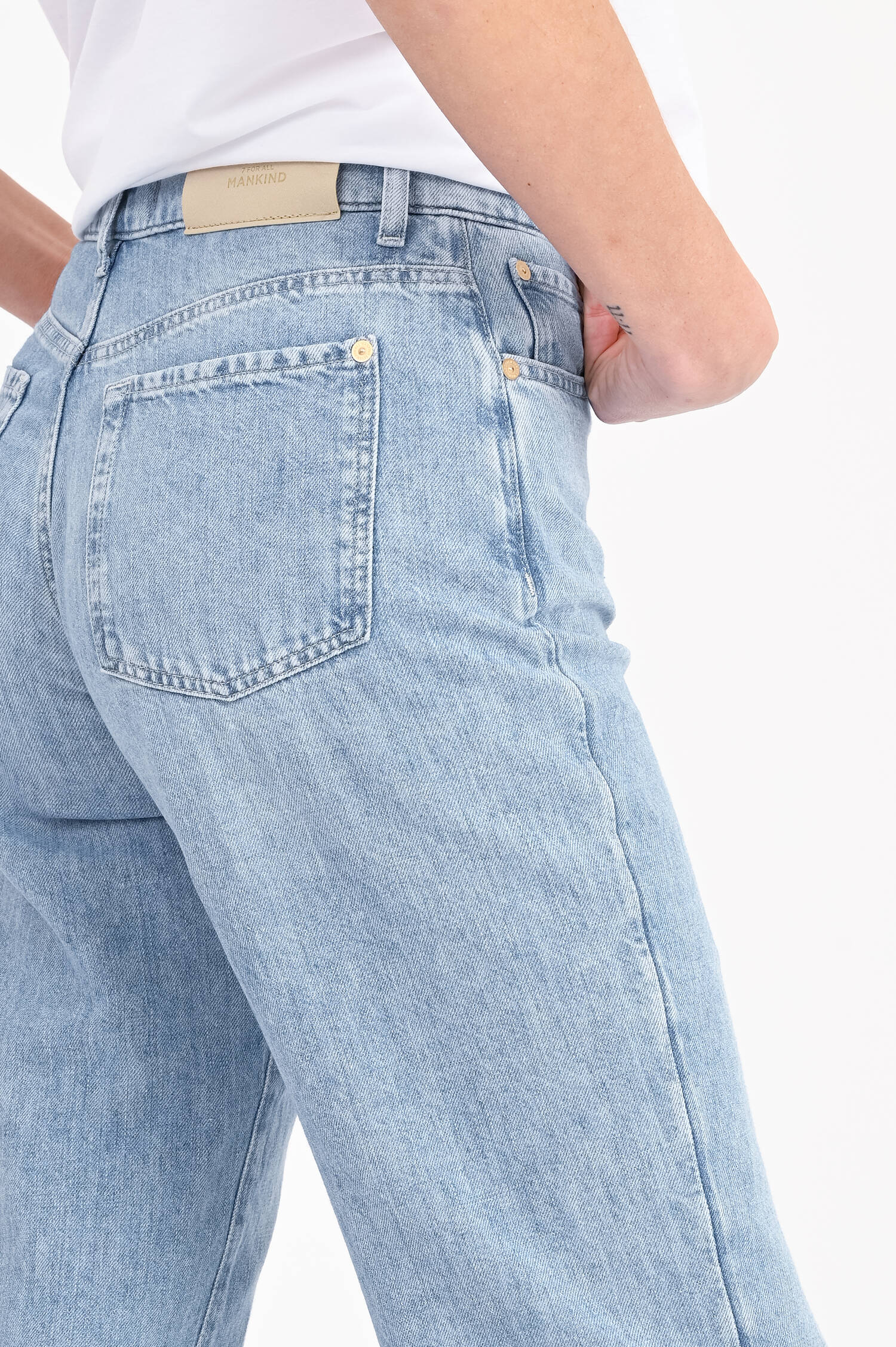 Wide Leg Denim TESS KANSAS in Hellblau Wide Leg Denim TESS KANSAS in Hellblau