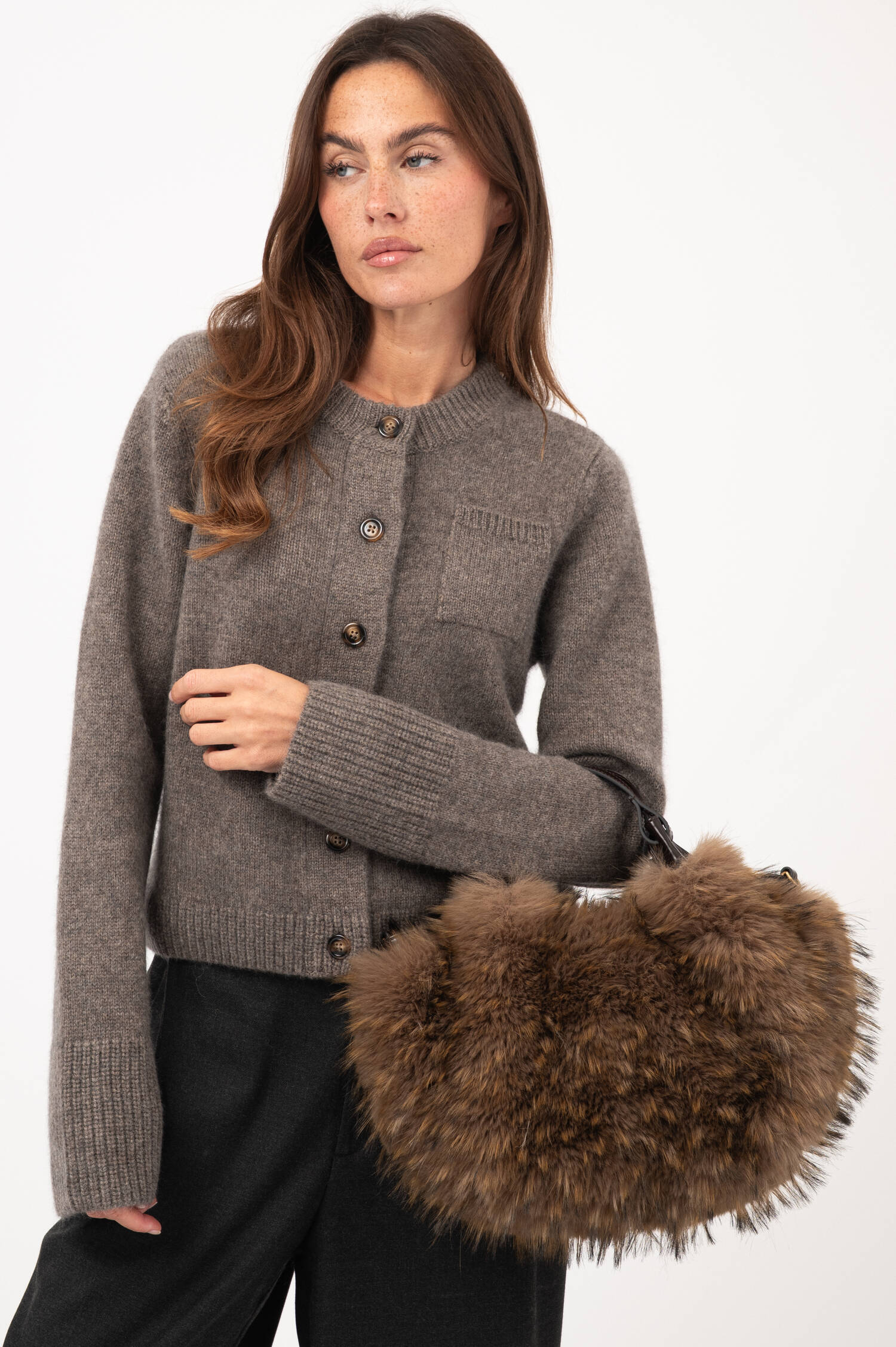 Faux-Fur-Handtasche DUA in Braun Faux-Fur-Handtasche DUA in Braun