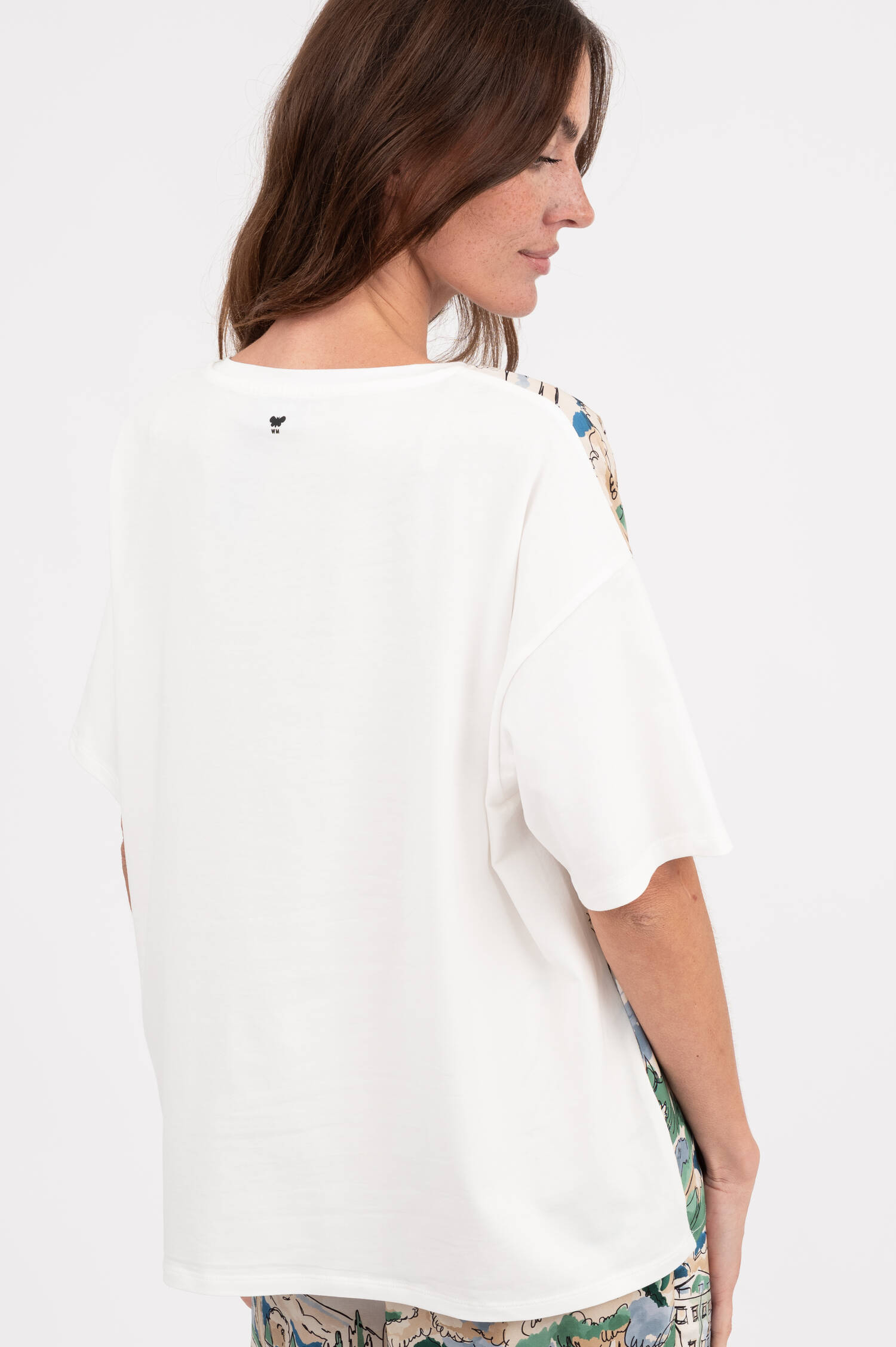 T-Shirt TERZO mit Print in Weiß T-Shirt TERZO mit Print in Weiß