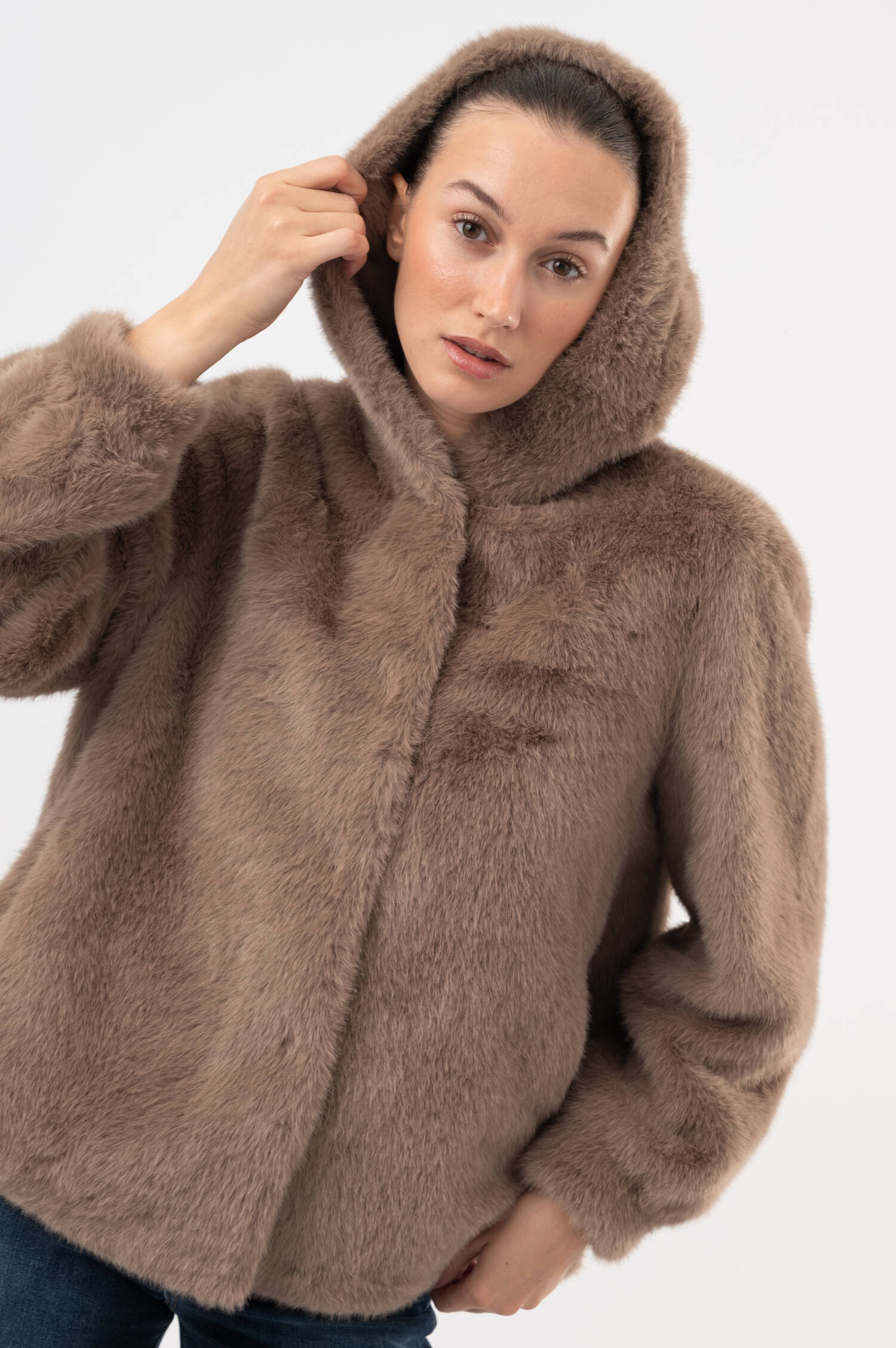 Faux-Fur-Jacke HOVY in Taupe