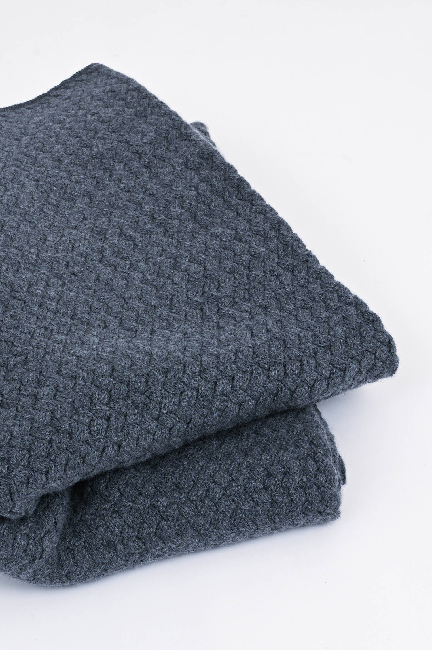 Cashmere Plaid SHANGHAI in Anthrazit Cashmere Plaid SHANGHAI in Anthrazit