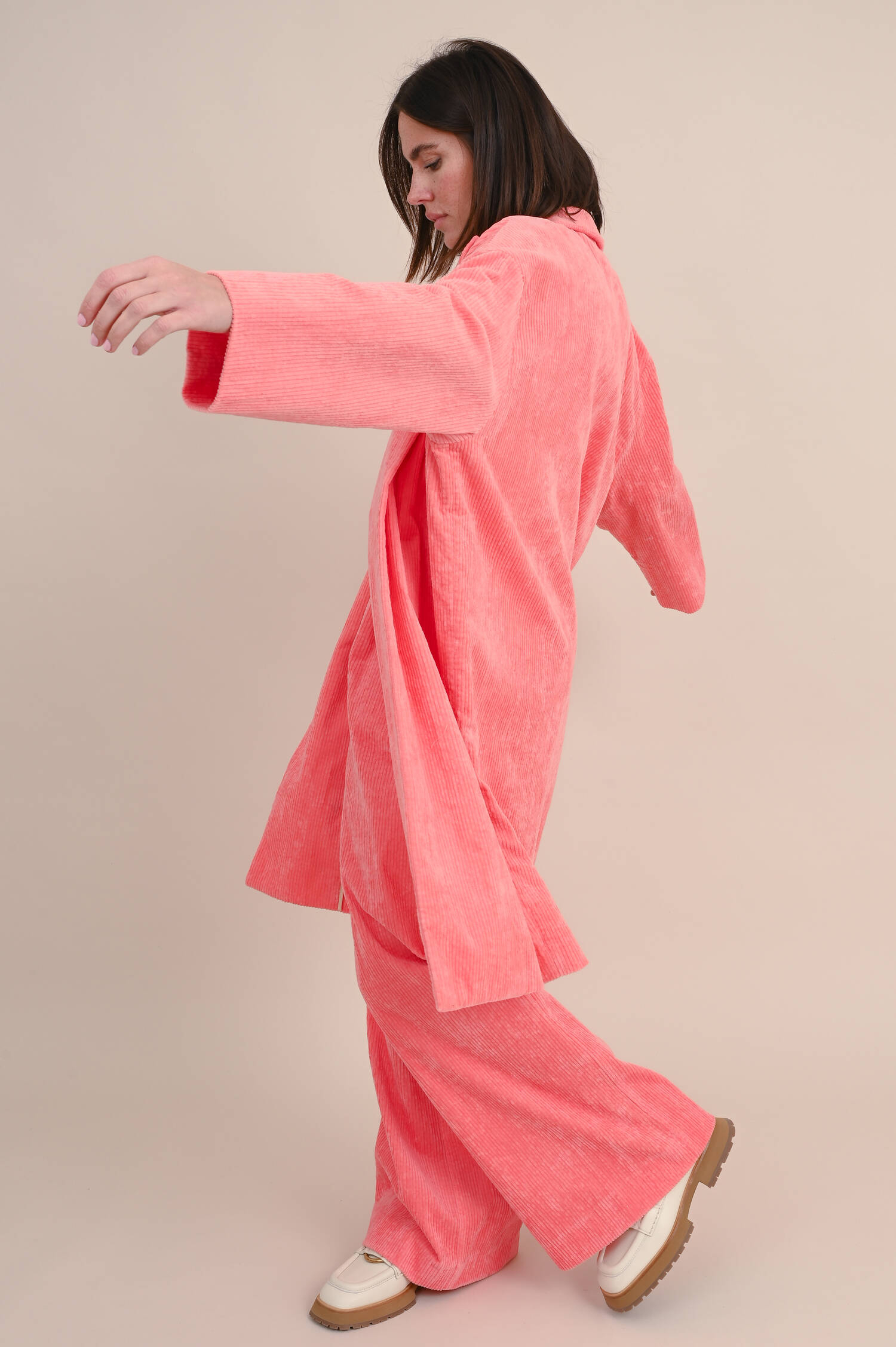 Cord-Mantel in Koralle Cord-Mantel in Koralle