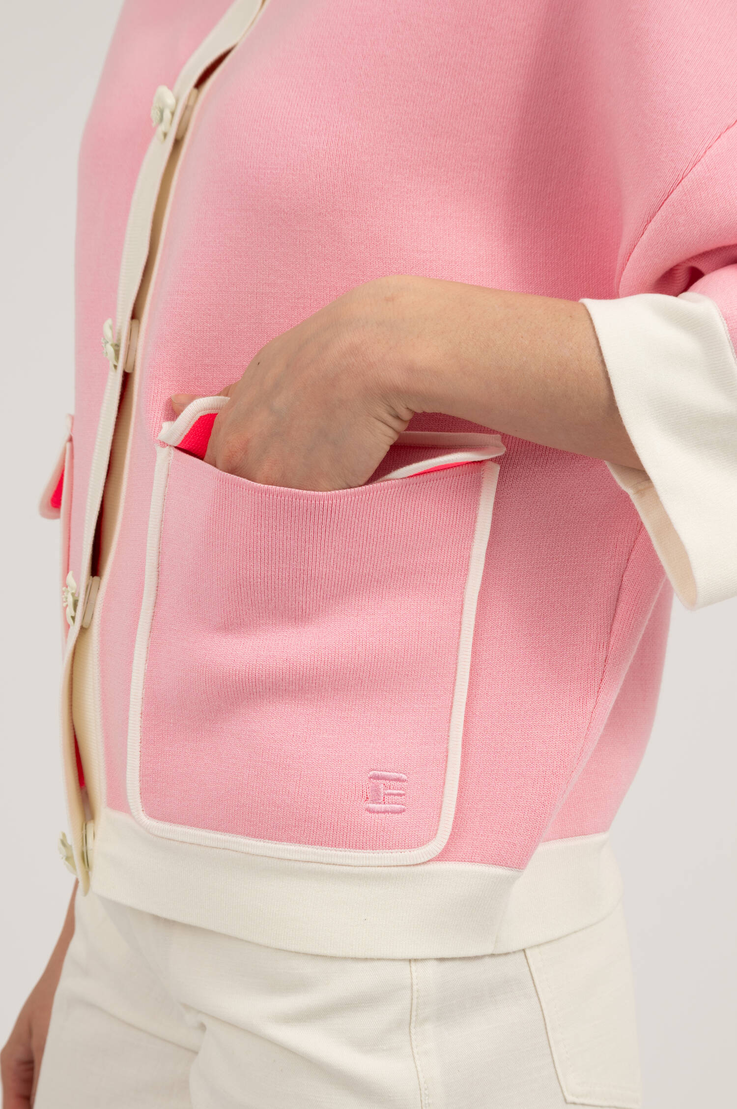 Strickjacke UGLY in Rosa