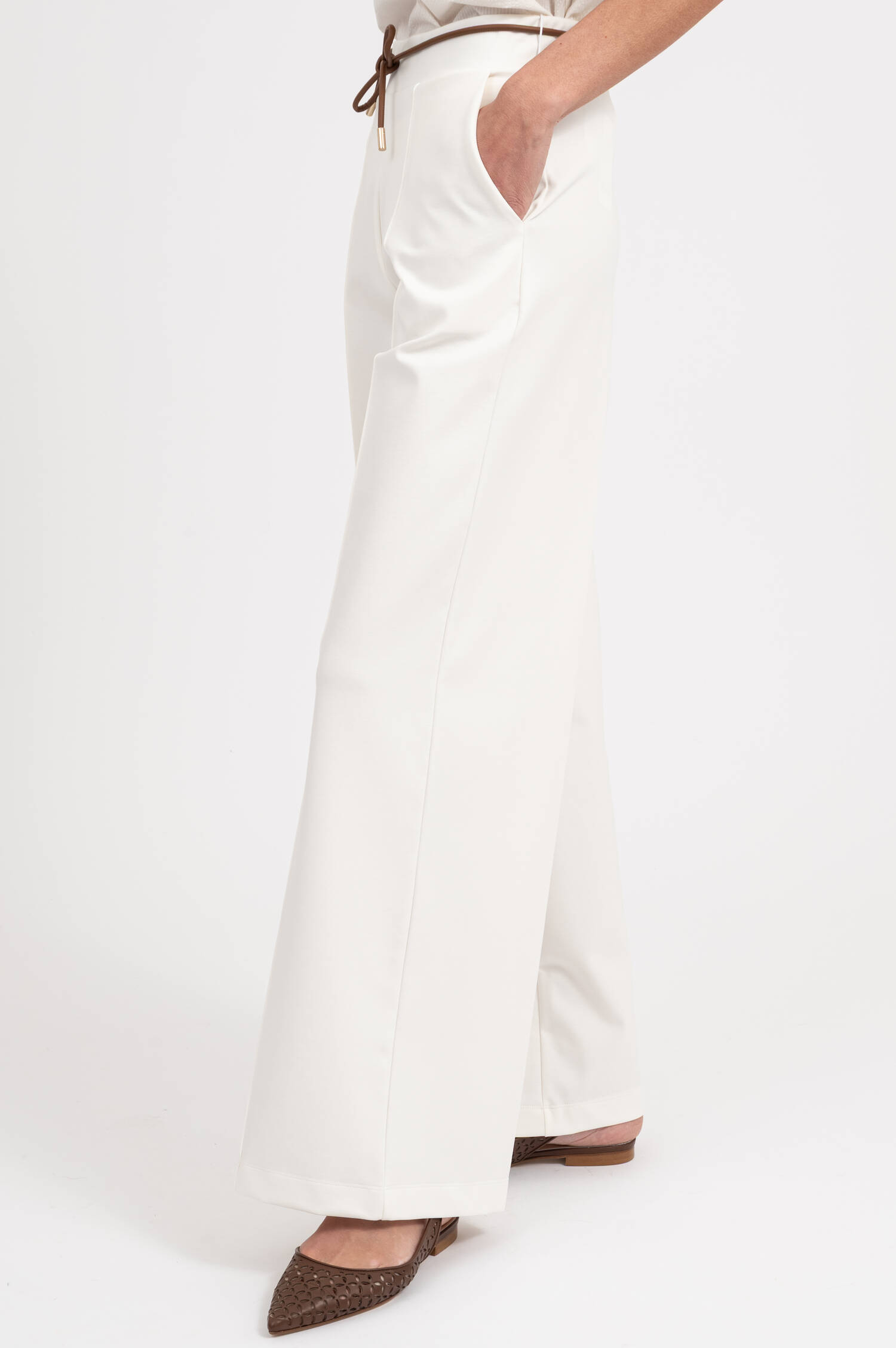 Wide-Leg Schlupfhose mit Bügelfalten in Weiß