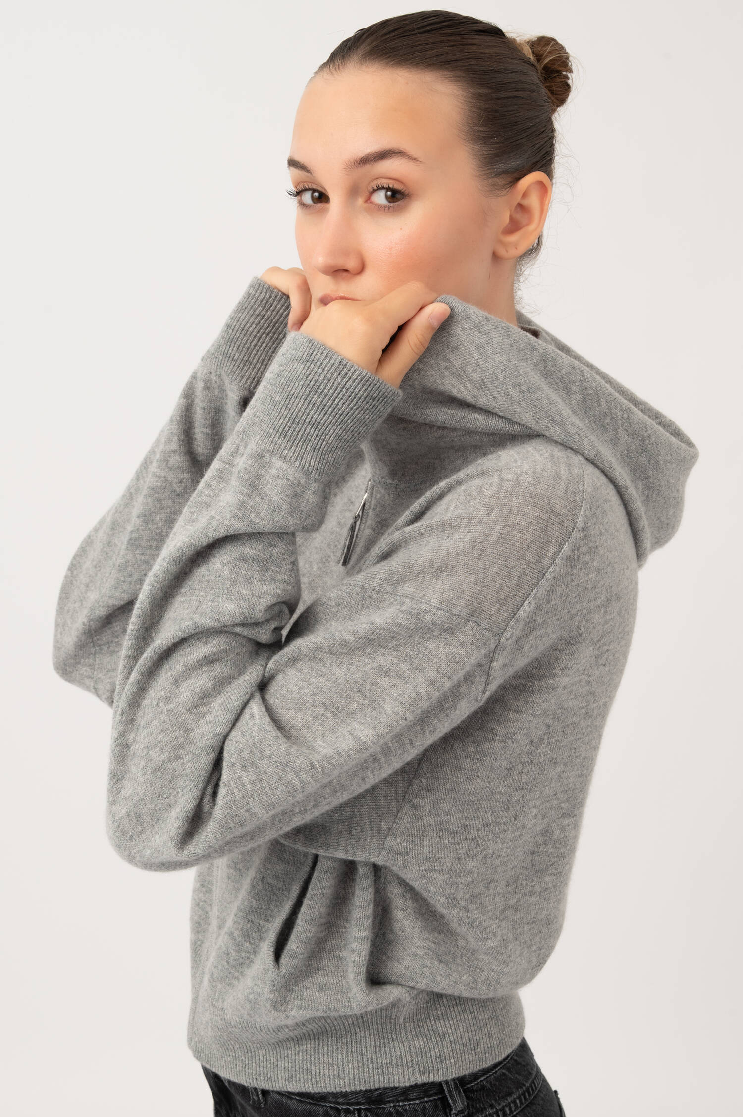 Woll-Cashmere Strickjacke in Grau meliert Woll-Cashmere Strickjacke in Grau meliert
