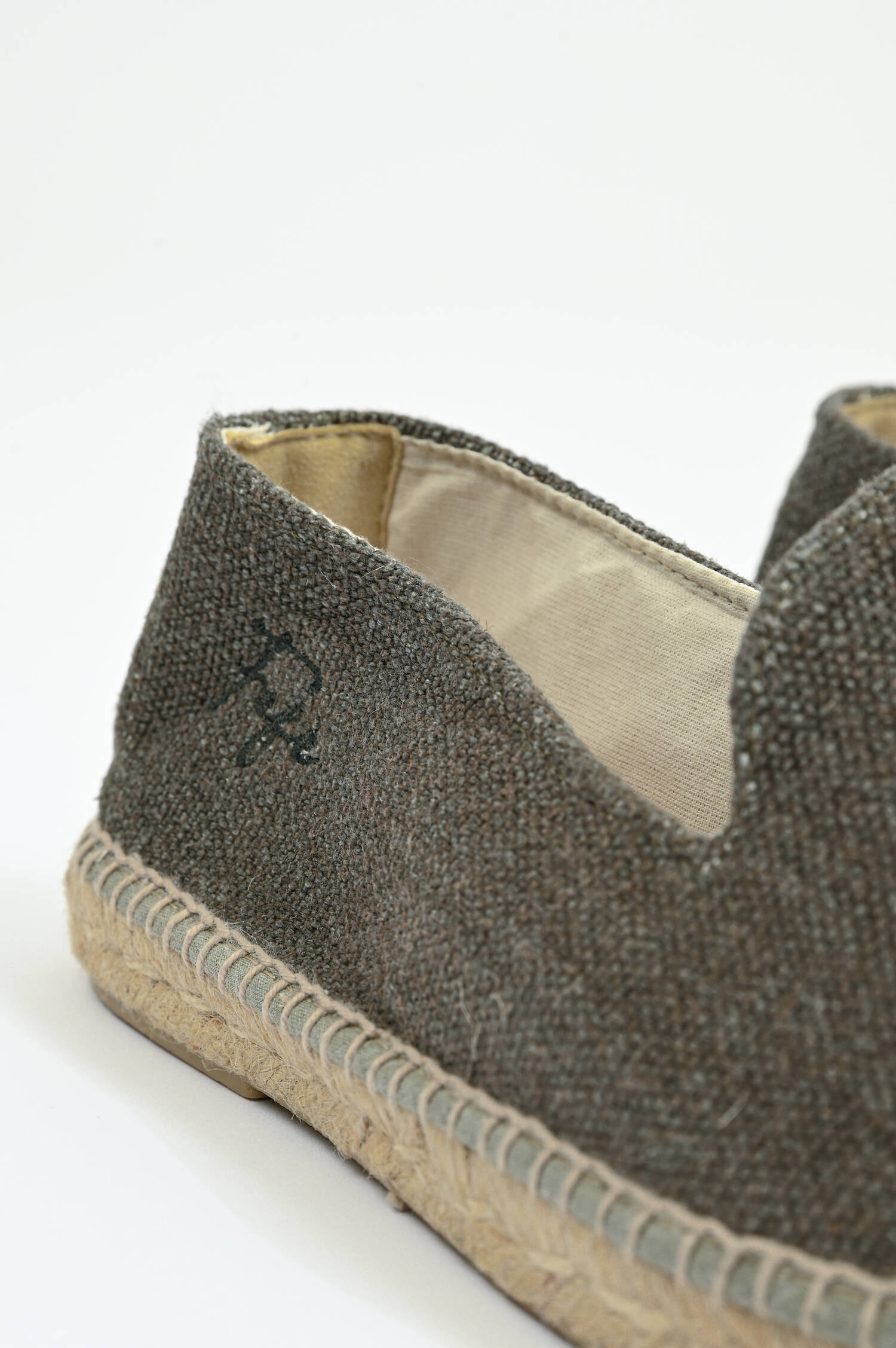 Espandrilles in Khaki Espandrilles in Khaki