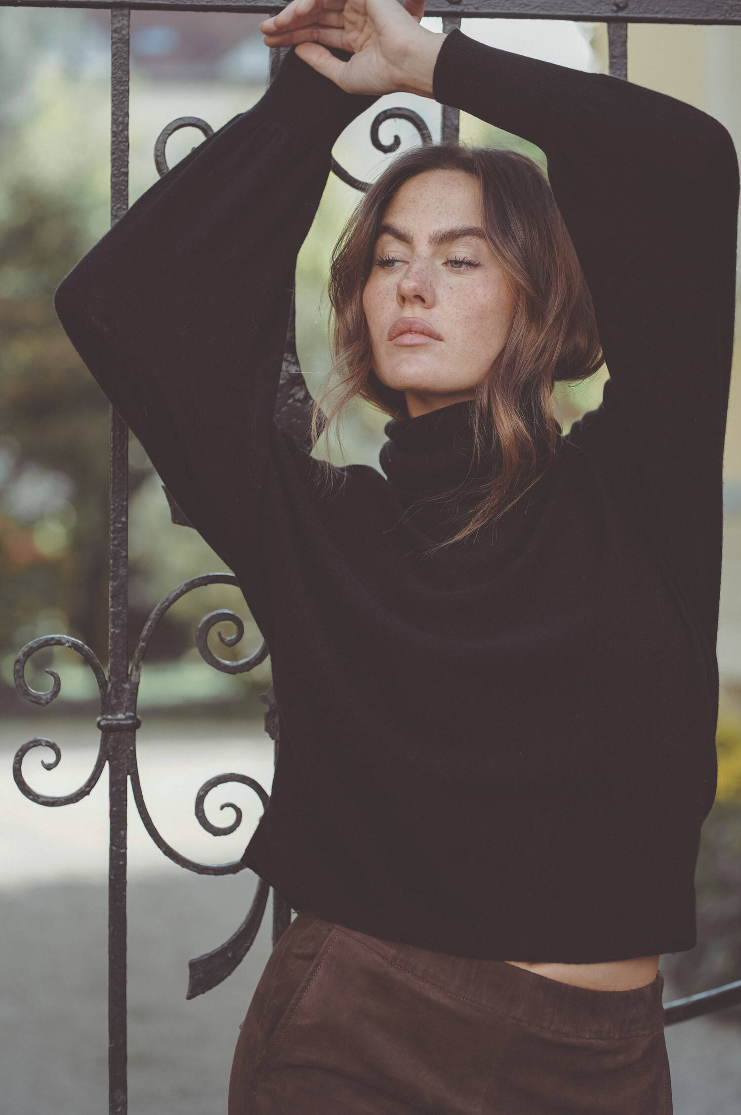 Pullover aus Woll-Cashmere-Mix in Schwarz