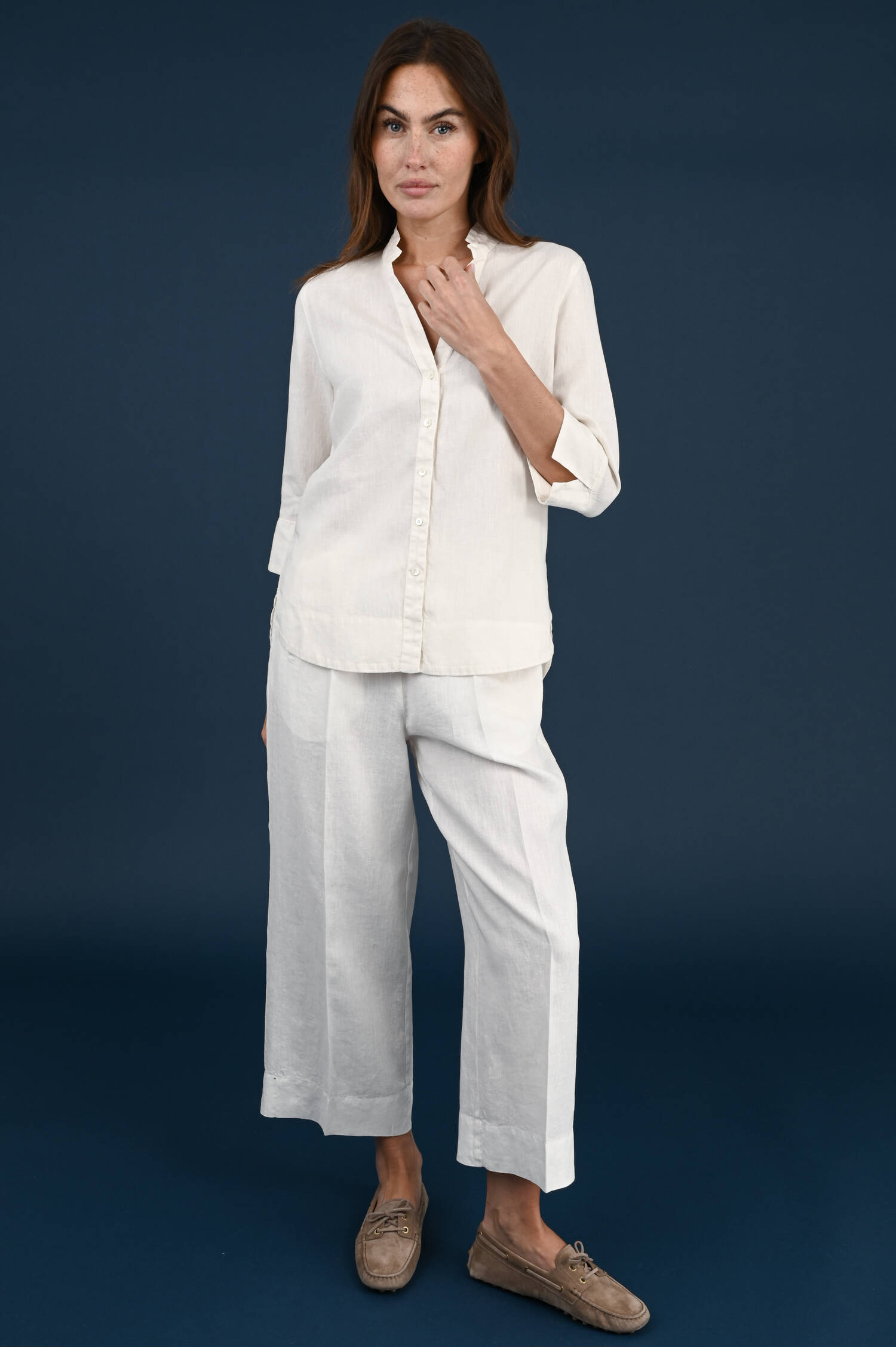 Leinenbluse mit V-Neck in Ivorybeige