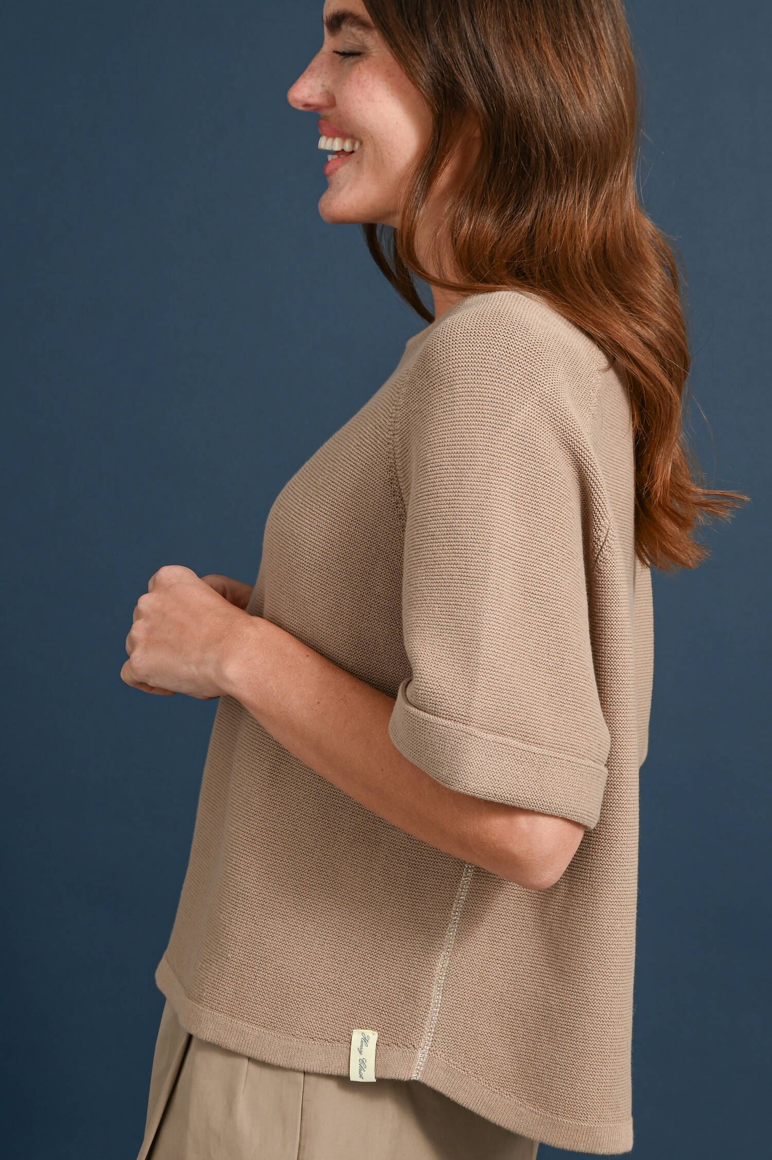 Kurzarm-Baumwollpullover in Terrabraun Kurzarm-Baumwollpullover in Terrabraun