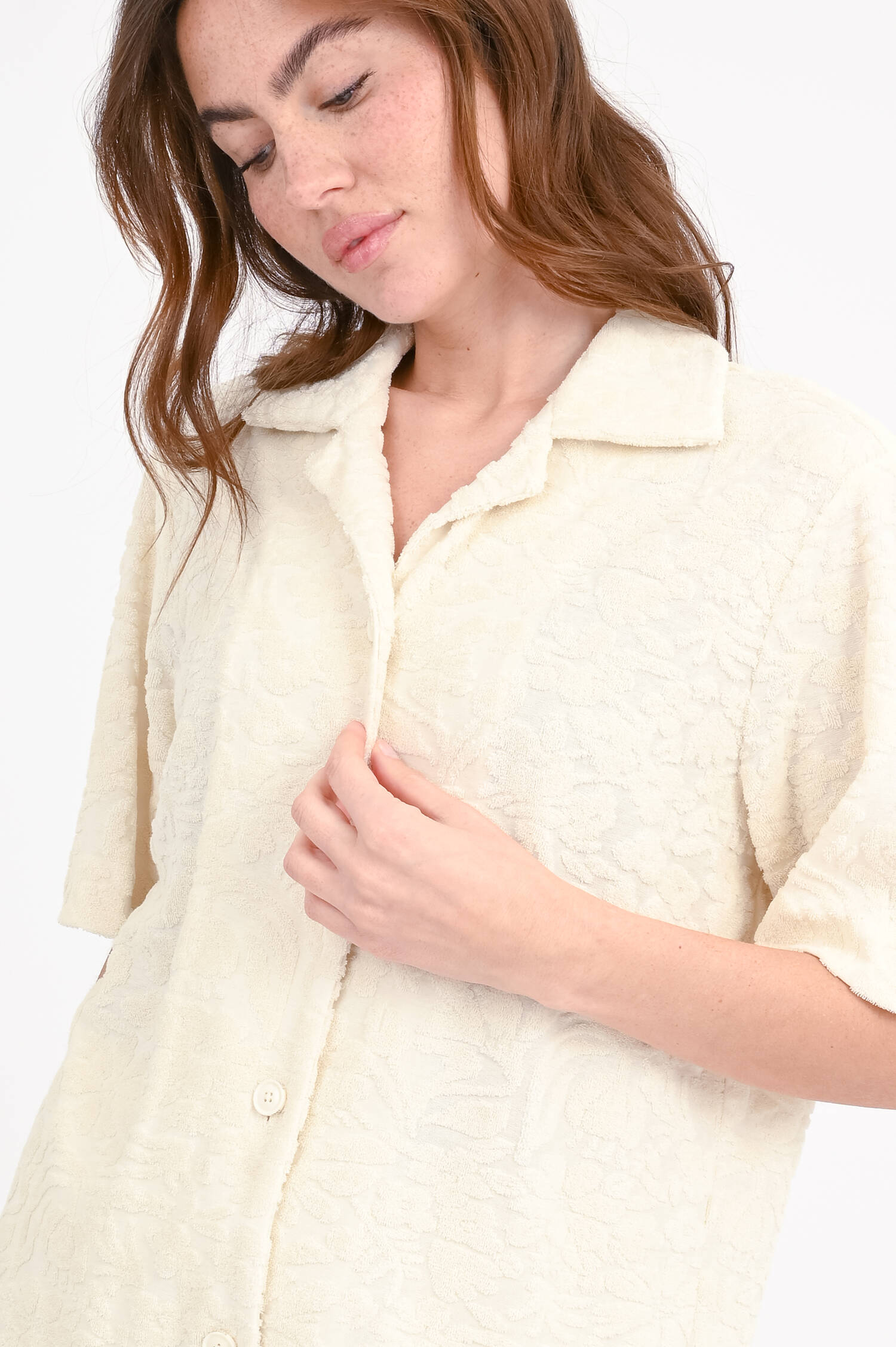 Frottee-Hemd mit Blumenmuster in Creme