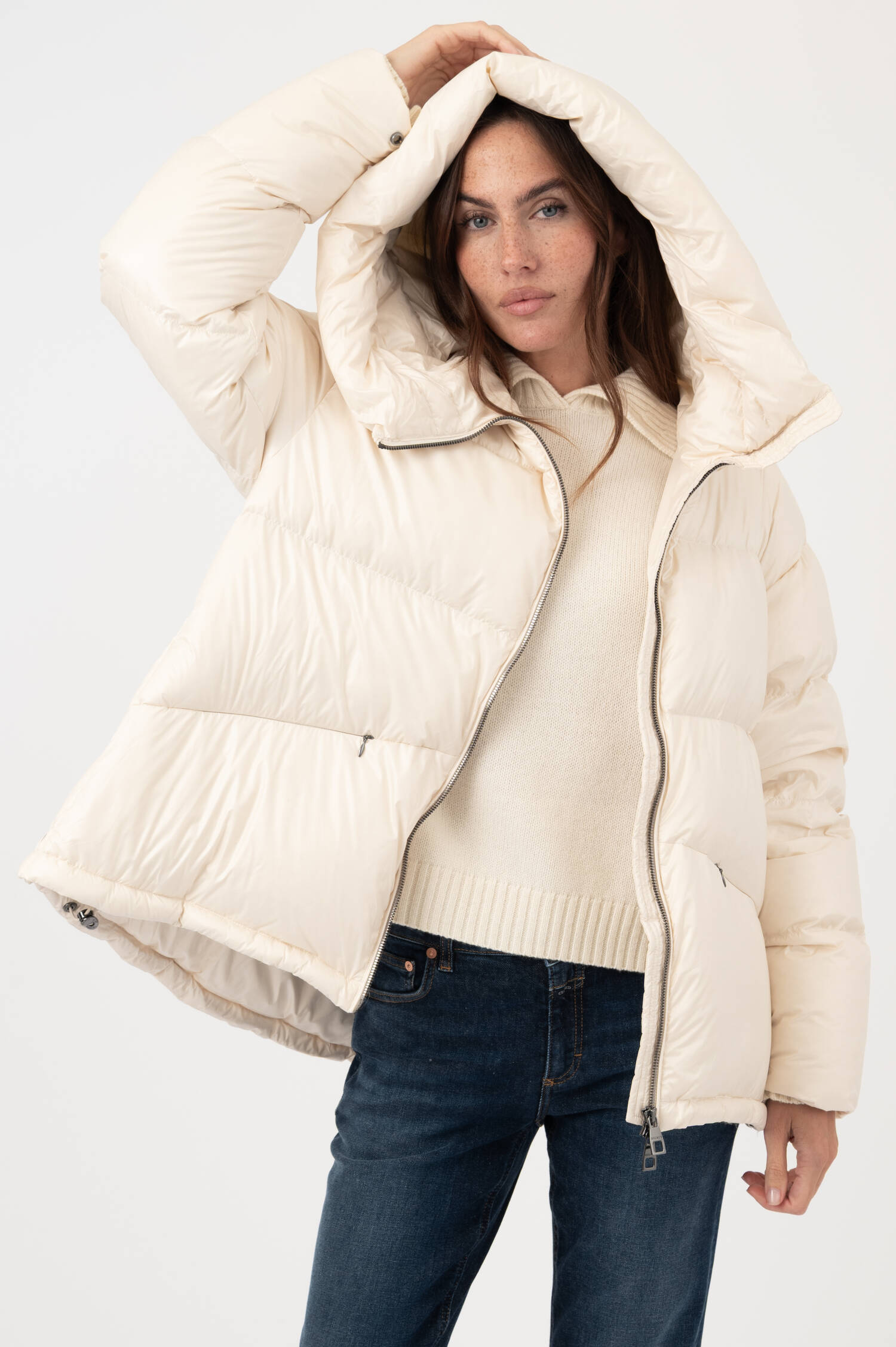 Daunensteppjacke LONDRA in Beige Daunensteppjacke LONDRA in Beige