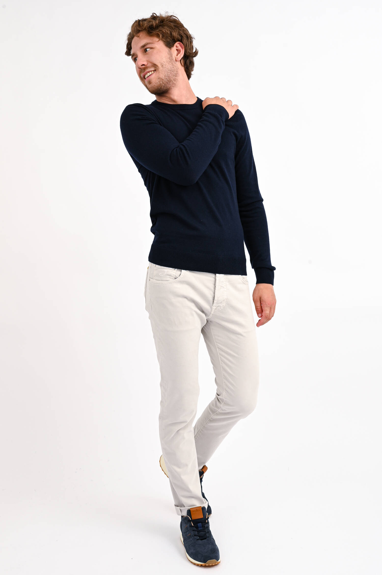 Pullover mit Rundhalsausschnitt in Navy Pullover mit Rundhalsausschnitt in Navy