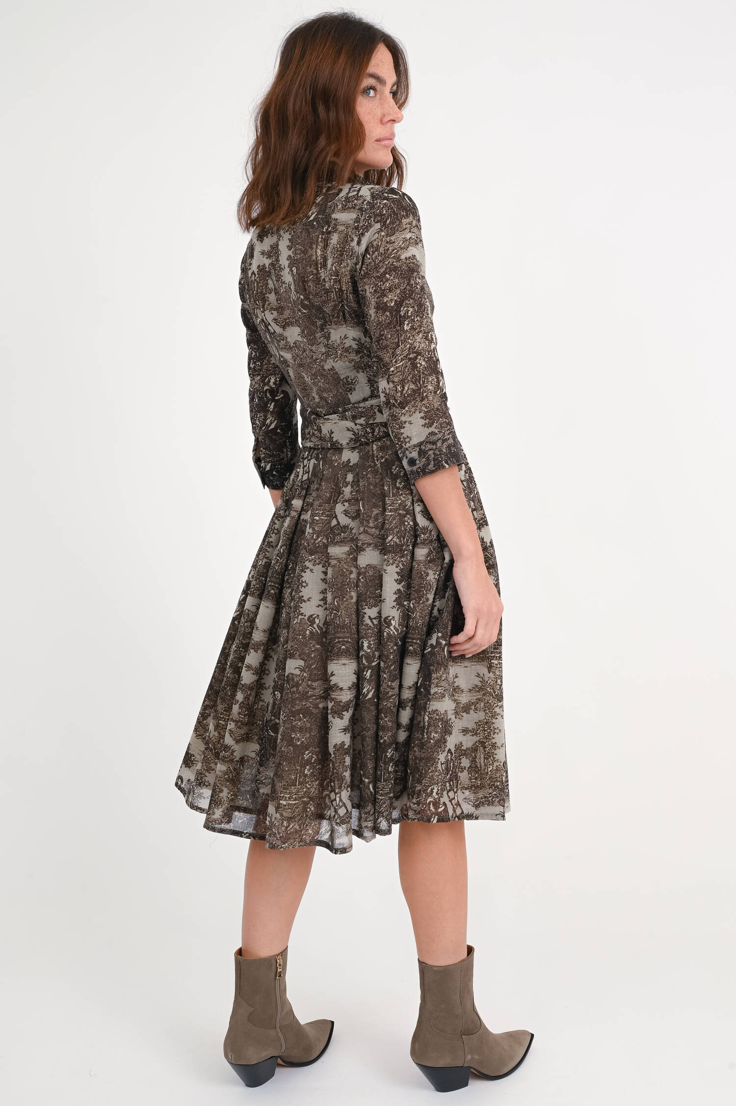 Kleid AUDREY mit Allover Print in Beige Sepia Kleid AUDREY mit Allover Print in Beige Sepia