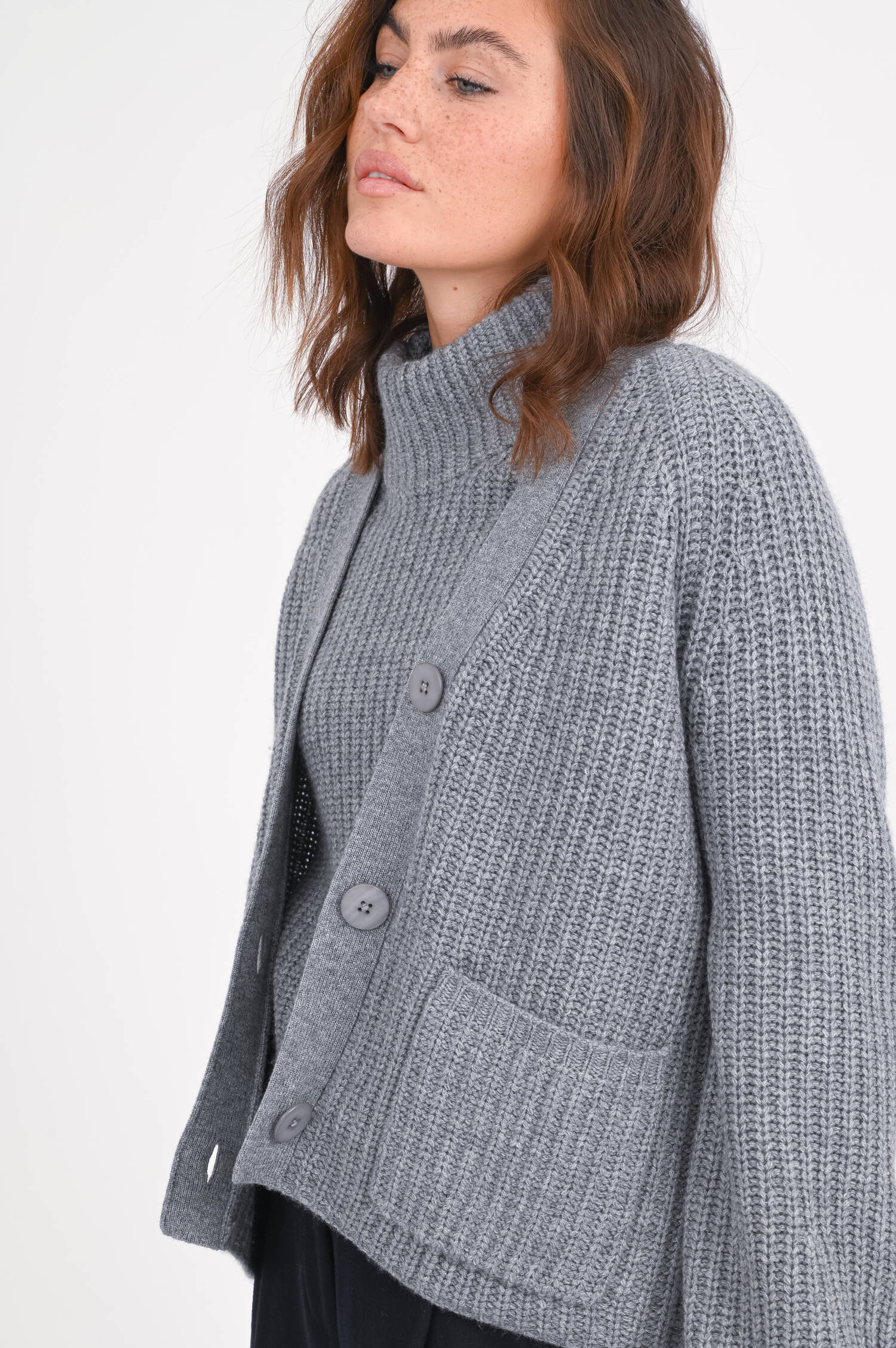 Strickweste aus Woll-Cashmere-Mix in Grau Strickweste aus Woll-Cashmere-Mix in Grau