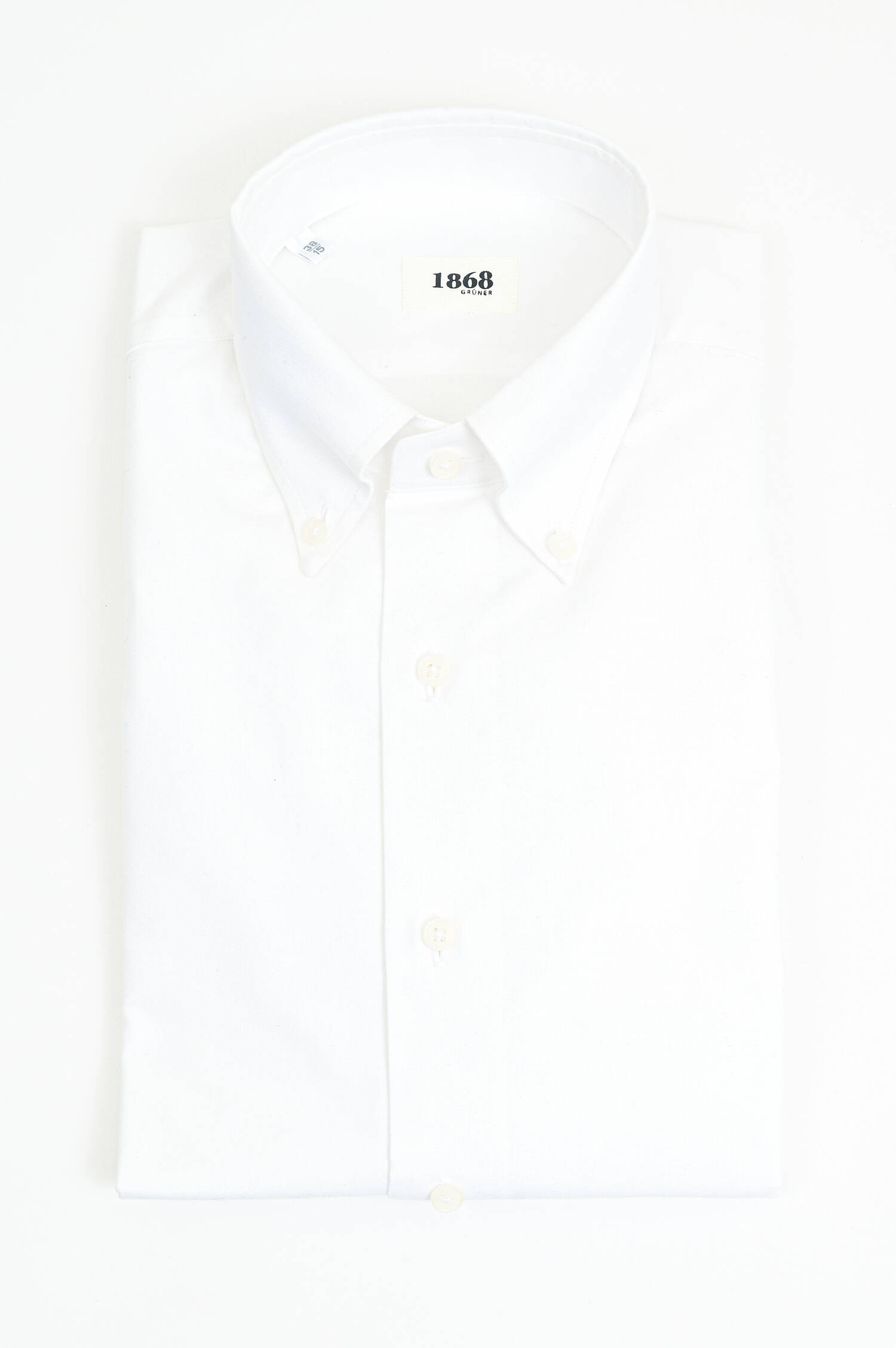 Baumwollhemd mit Button-Down-Kragen in Weiß