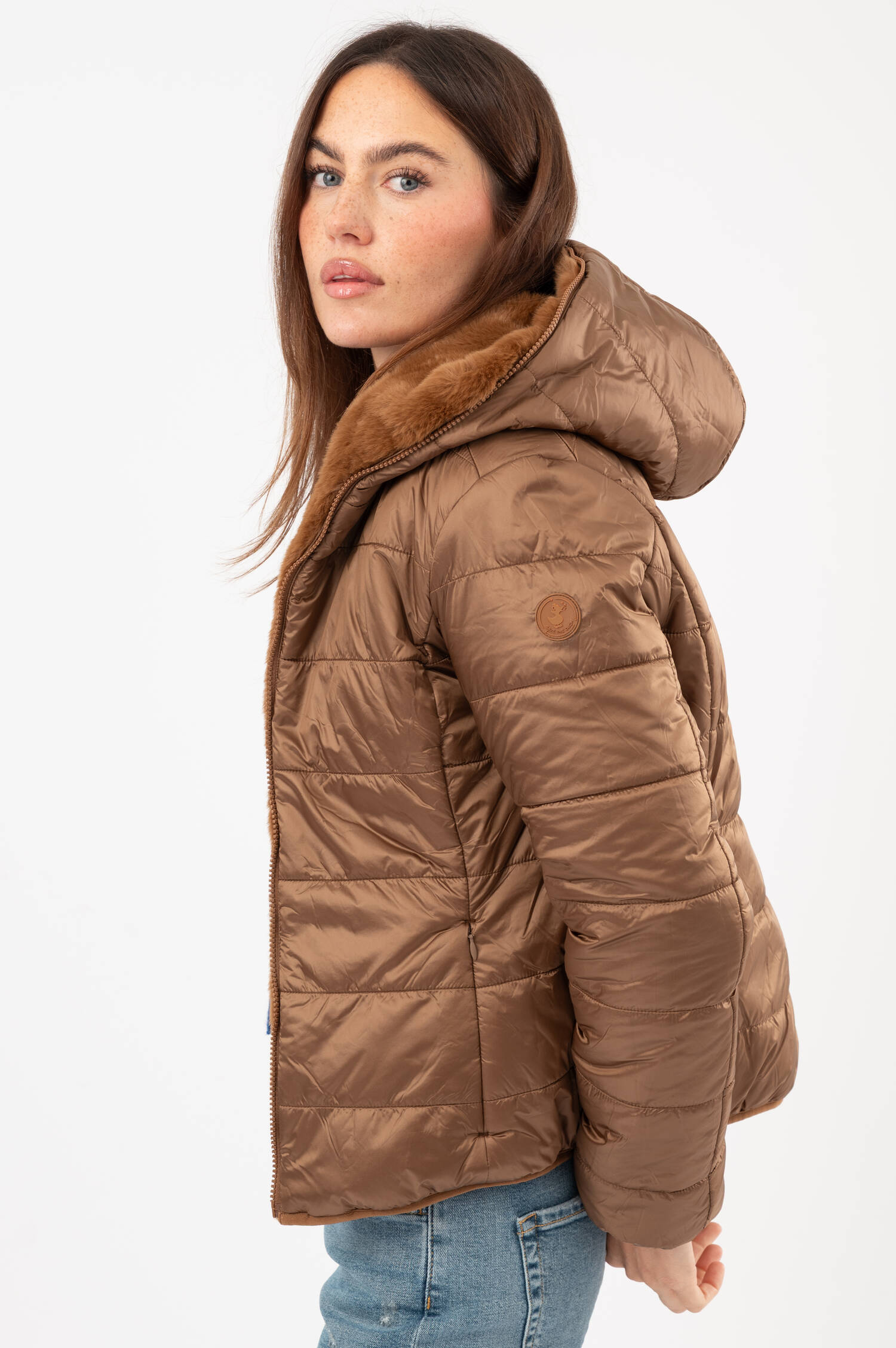 Faux-Fur-Jacke mit Kapuze in Braun Faux-Fur-Jacke mit Kapuze in Braun