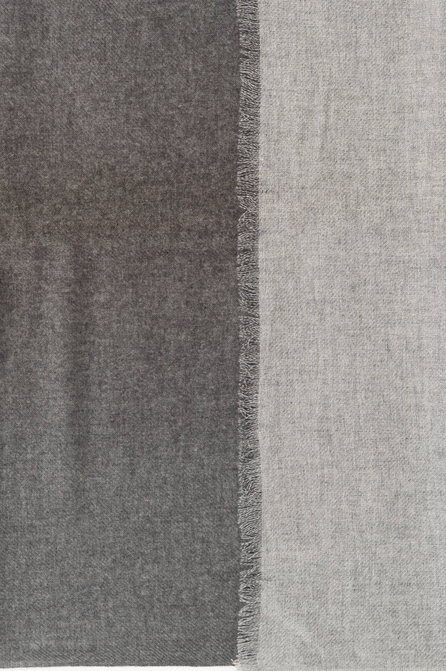 Cashmere-Schal in Oliv/Beige meliert Cashmere-Schal in Oliv/Beige meliert