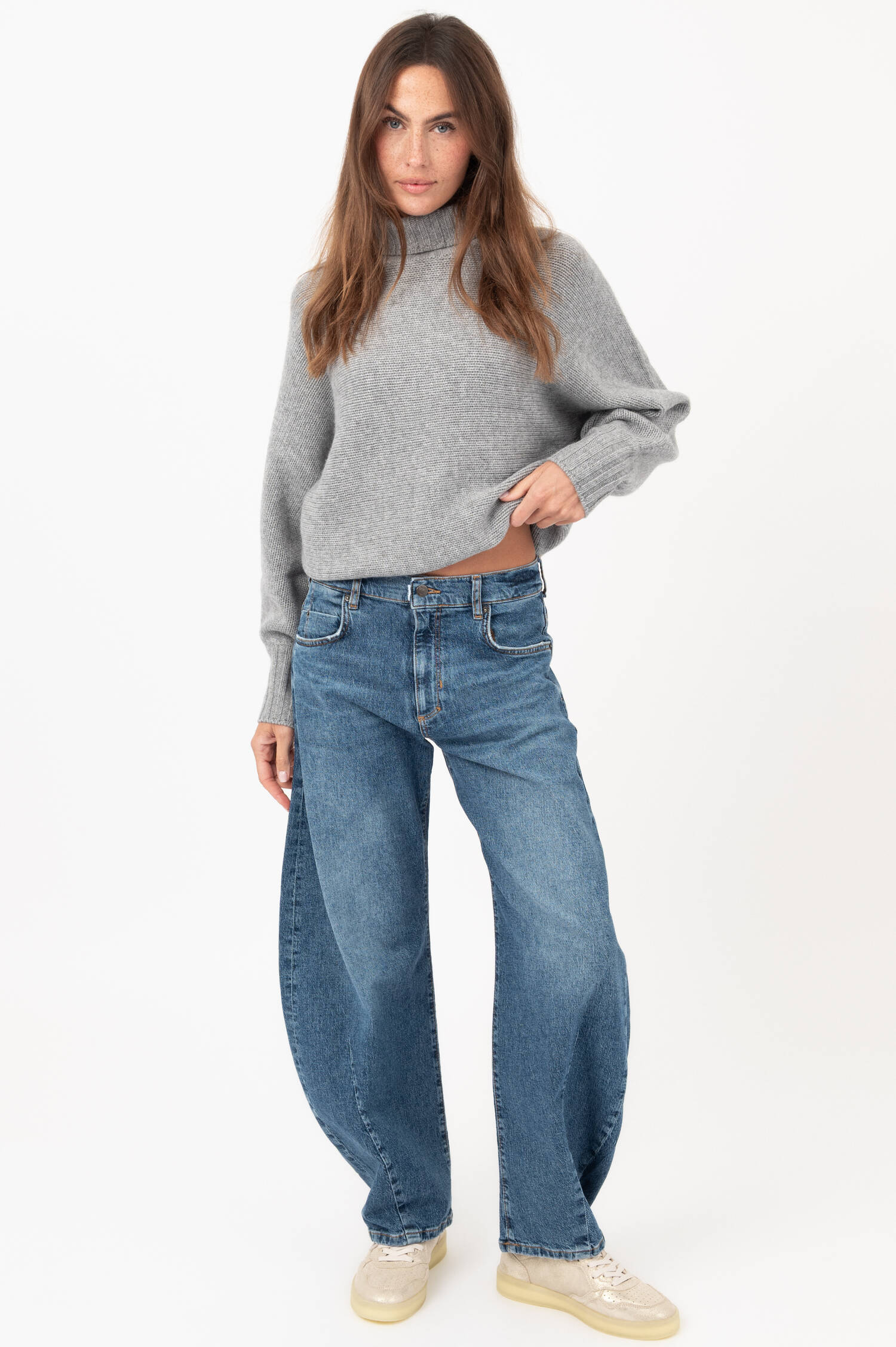 Cropped-Leg-Jeans THE O-SHAPE in Mittelblau Cropped-Leg-Jeans THE O-SHAPE in Mittelblau