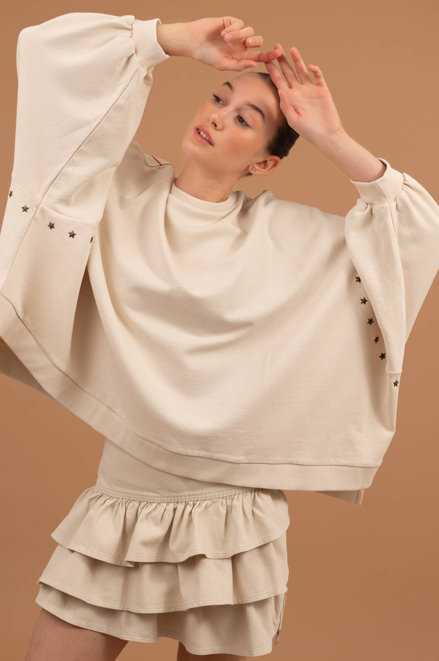 Oversized Sweater IZAR in Sand