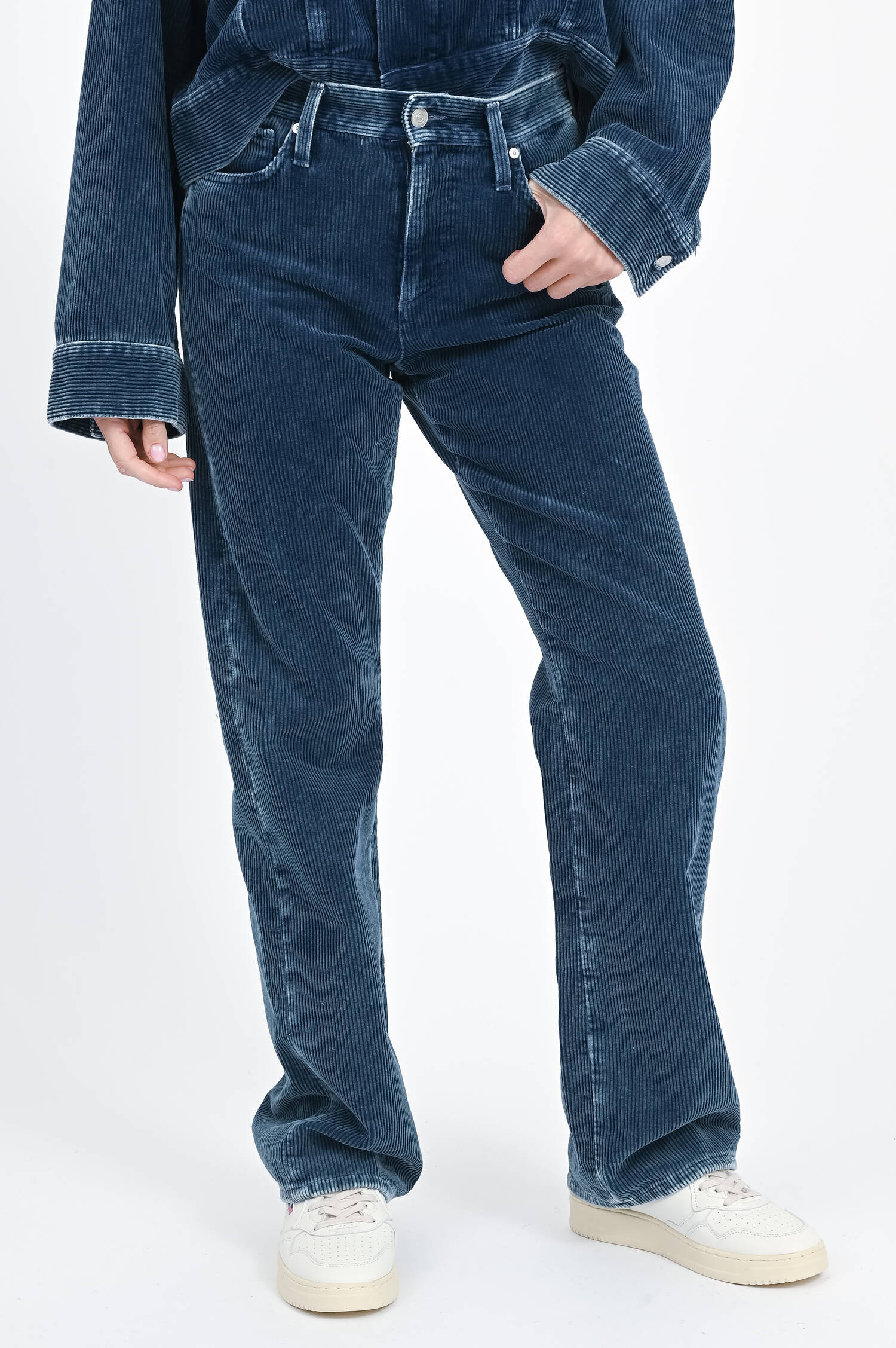 Denim-Cord-Hose Tess in Used Blue Denim-Cord-Hose Tess in Used Blue