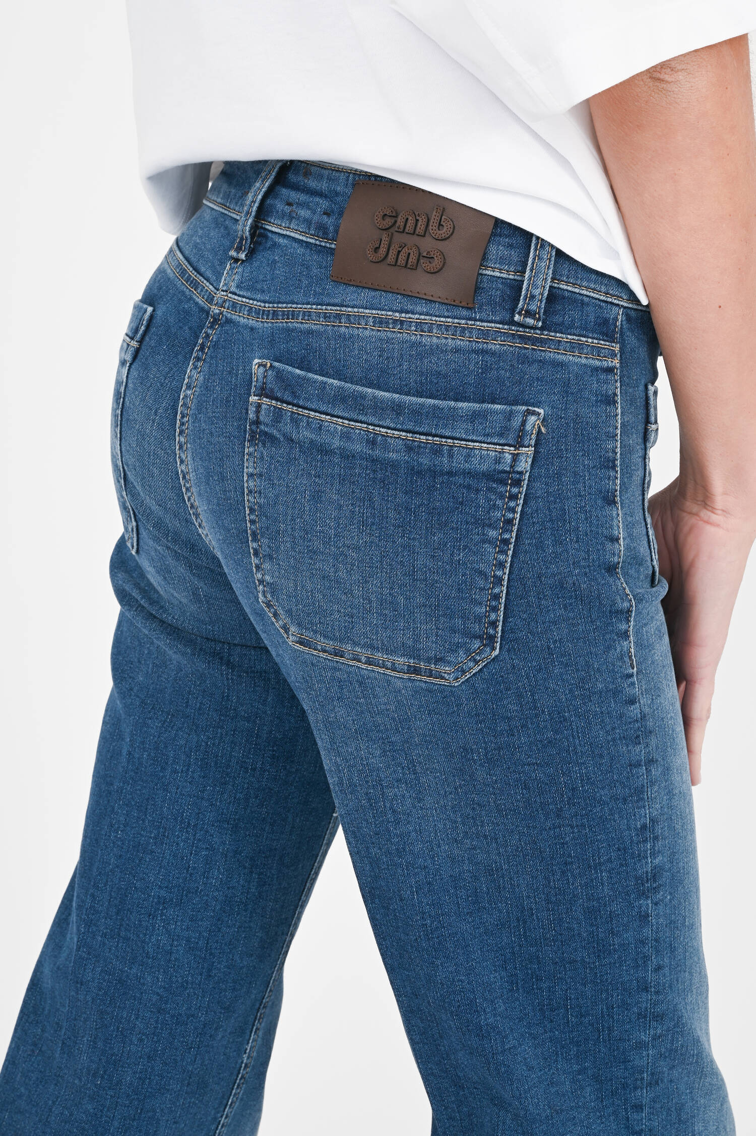 Jeans TESS POCKET in Used Blue