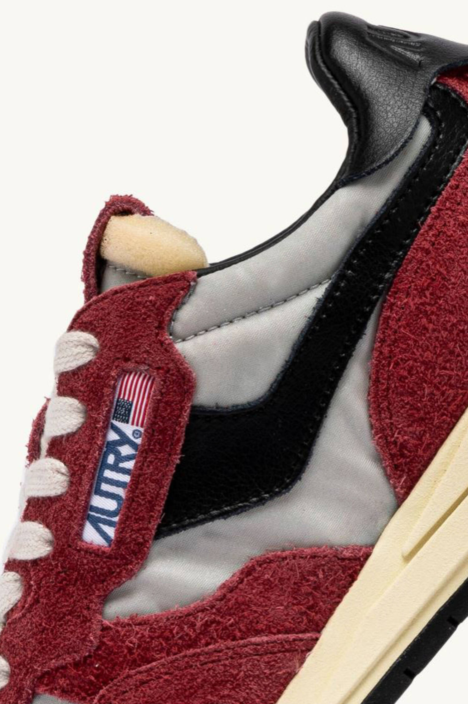 Sneaker REELWIND LOW in Rot/Schwarz/Greige